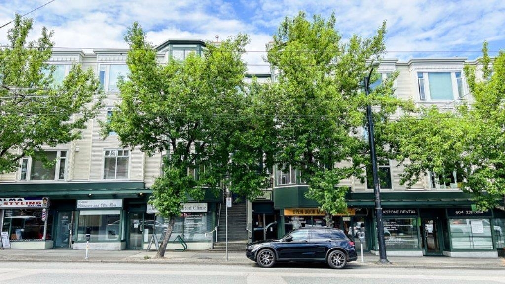 404 3727 10th Avenue - MLS&reg; # R3149355