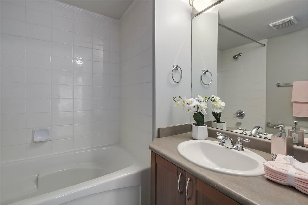 404 3727 10th Avenue - MLS&reg; # R3149355