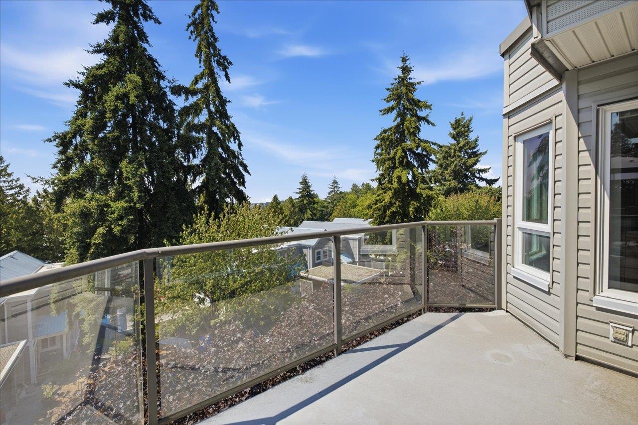 303 2250 Marine Drive - MLS&reg; # R3149470