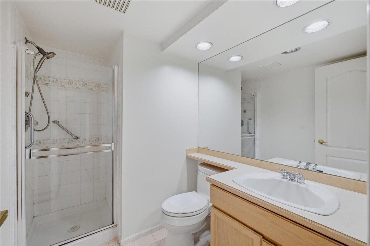 303 2250 Marine Drive - MLS&reg; # R3149470