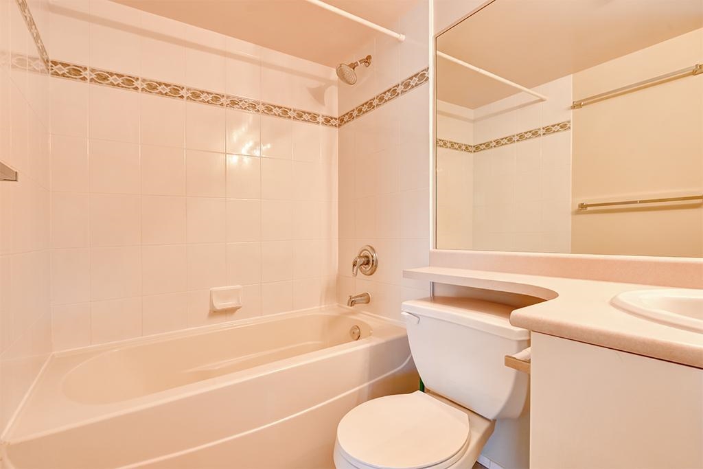 911 2763 Chandlery Place - MLS&reg; # R3149962
