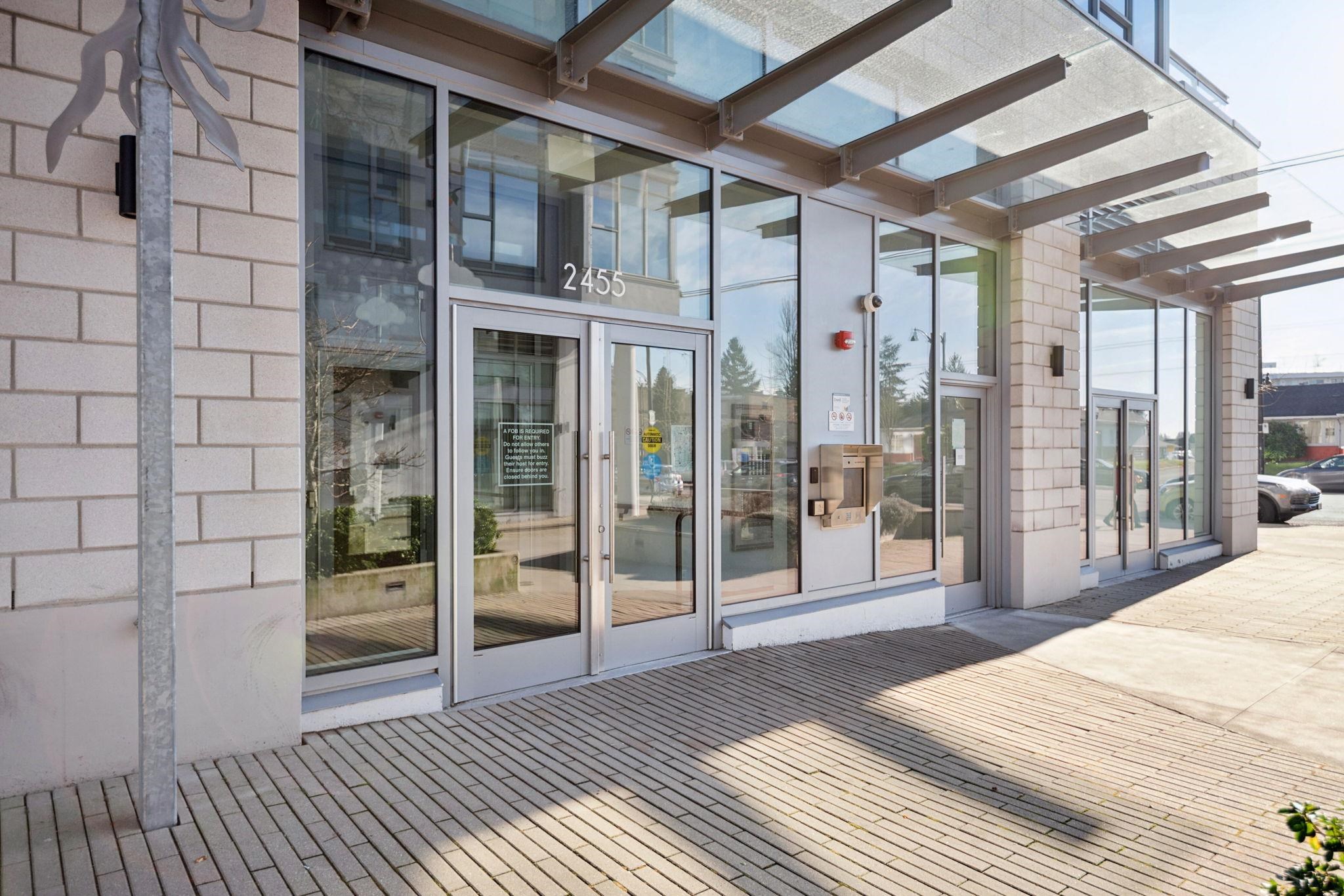 302 2455 Kingsway  - MLS&reg; # R3150943