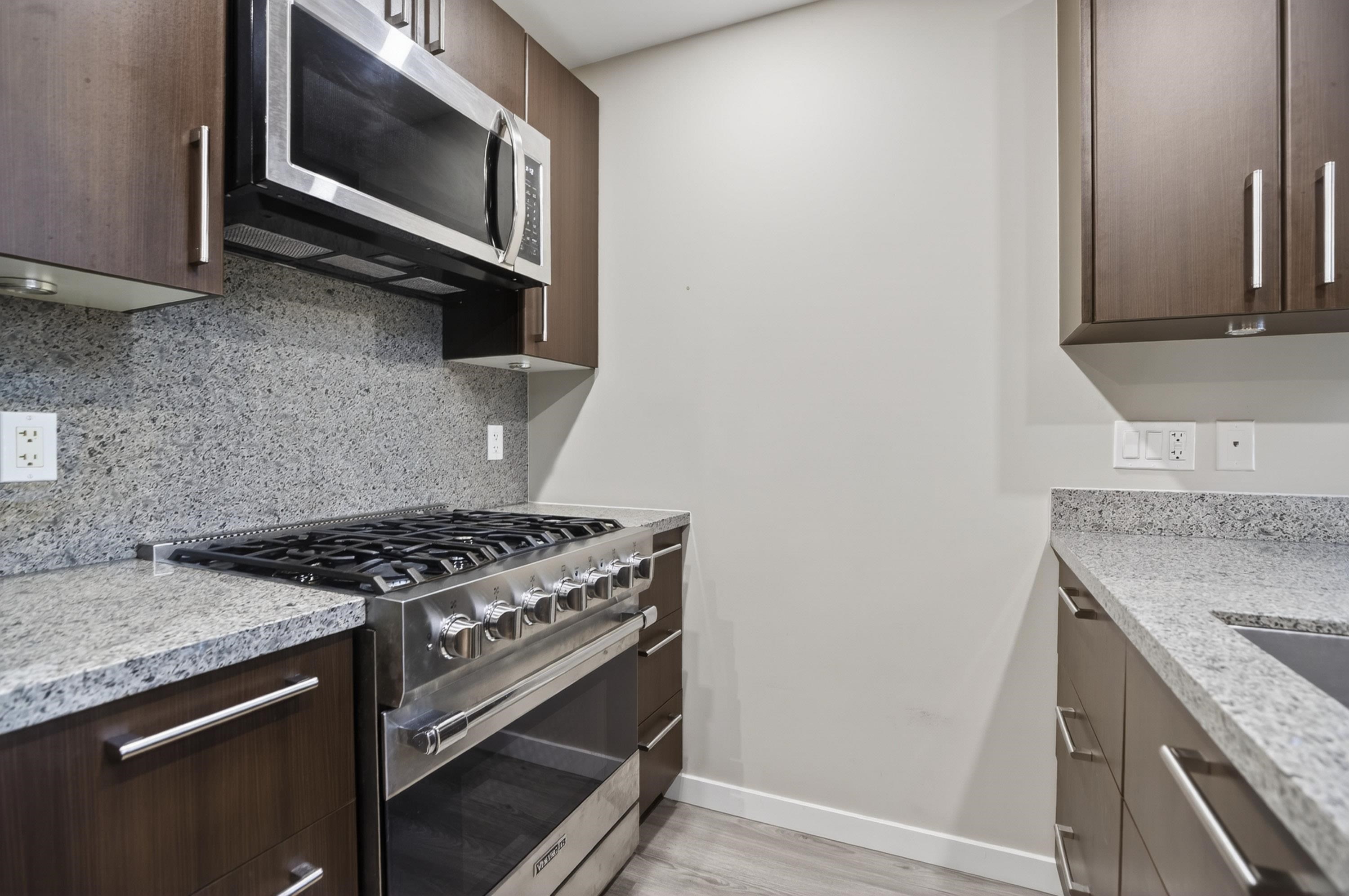  112 1st Avenue - MLS&reg; # R3151200