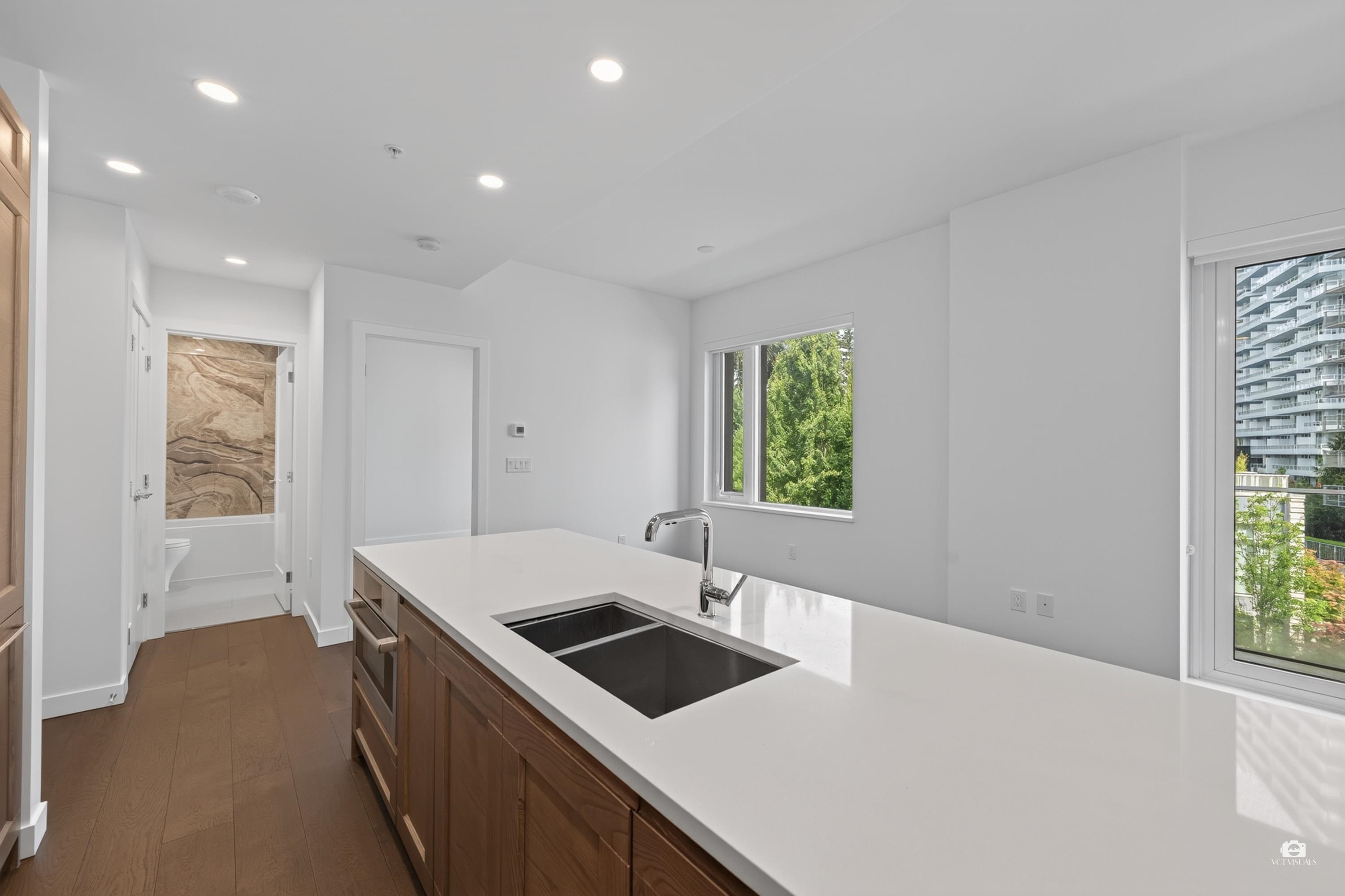 401 5681 Birney Avenue - MLS&reg; # R3151293