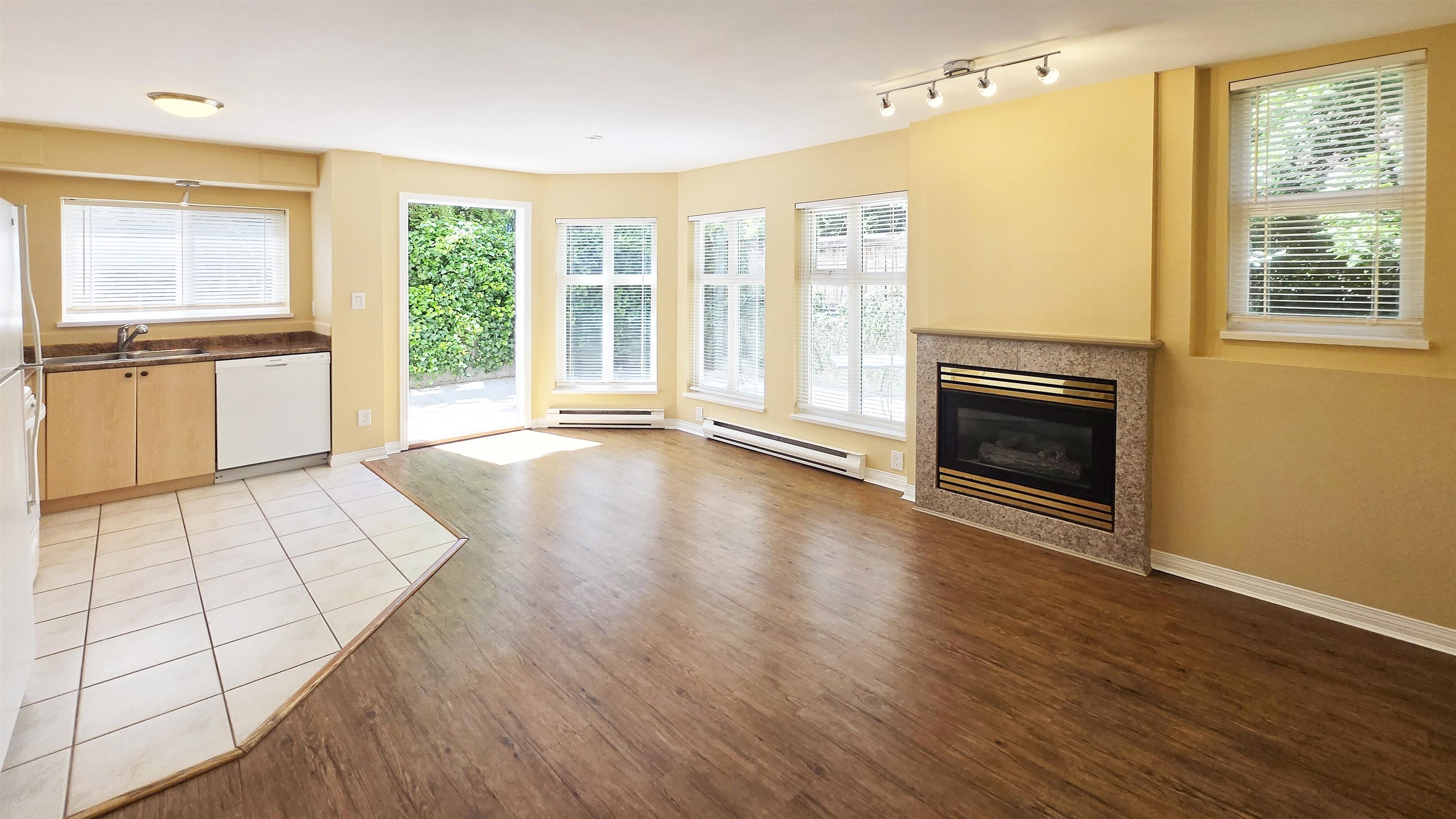 101 1099 71st Avenue - MLS&reg; # R3151564