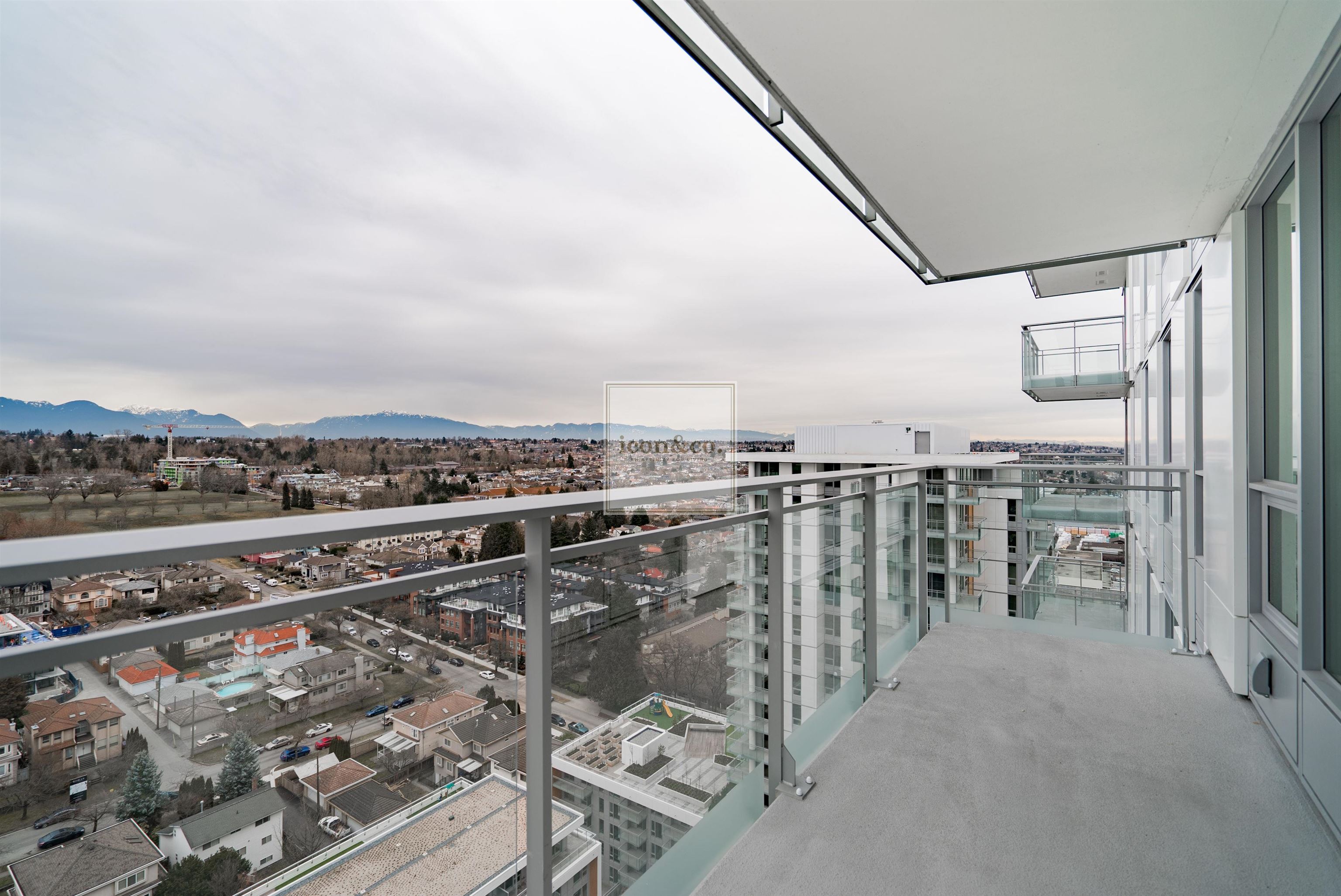 3XXX 455 Marine Drive - MLS&reg; # R3151728