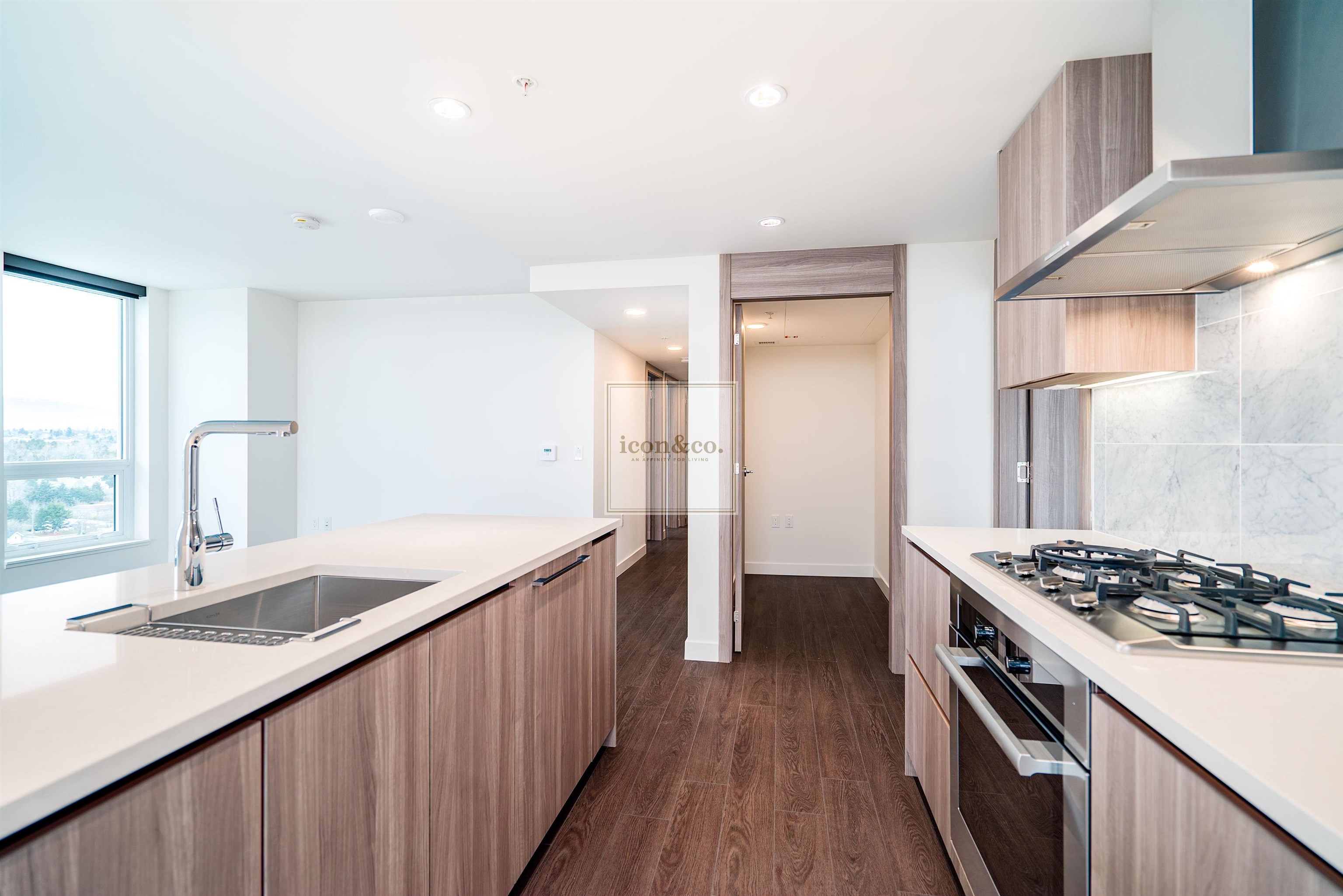3XXX 455 Marine Drive - MLS&reg; # R3151728