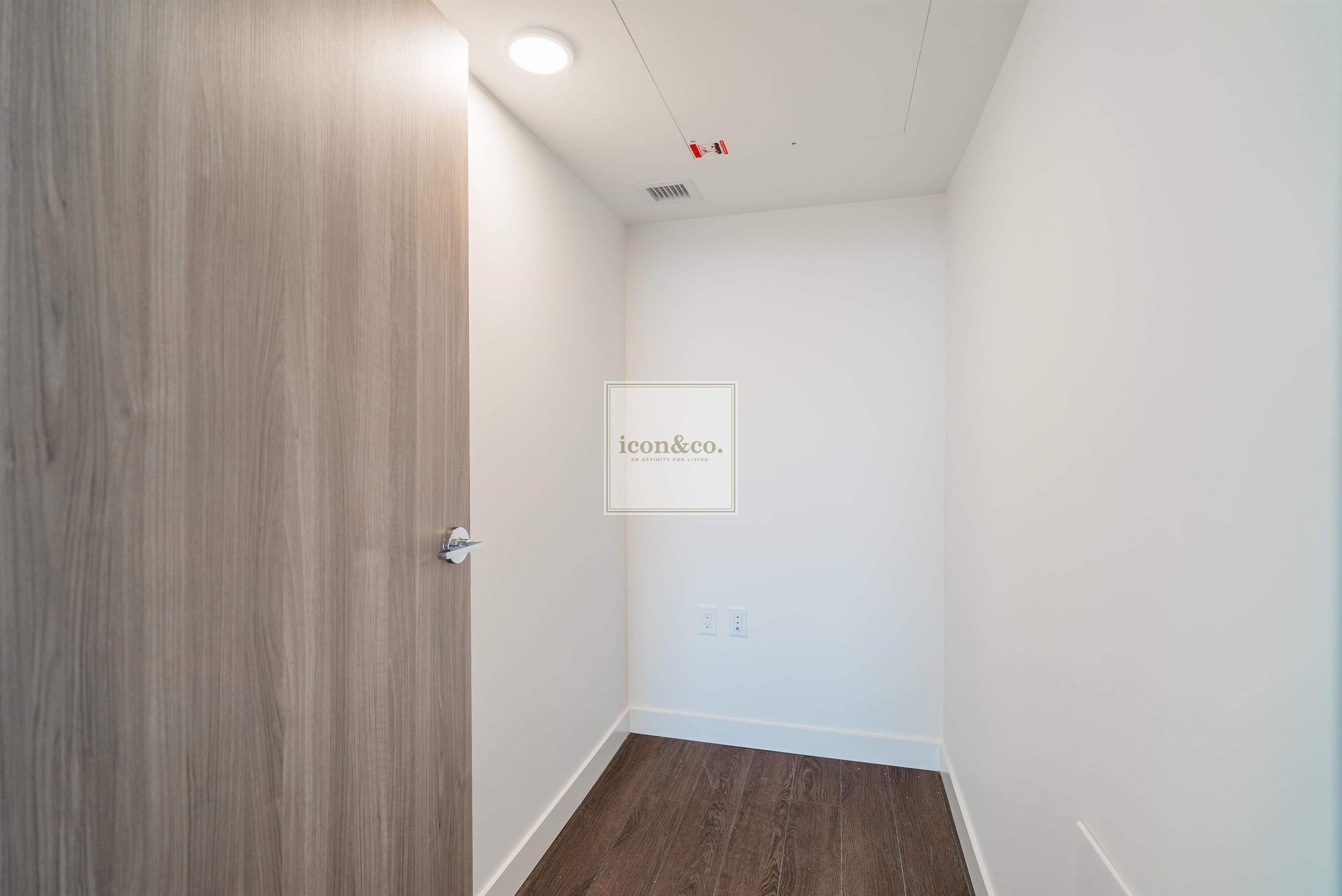 3XXX 455 Marine Drive - MLS&reg; # R3151728
