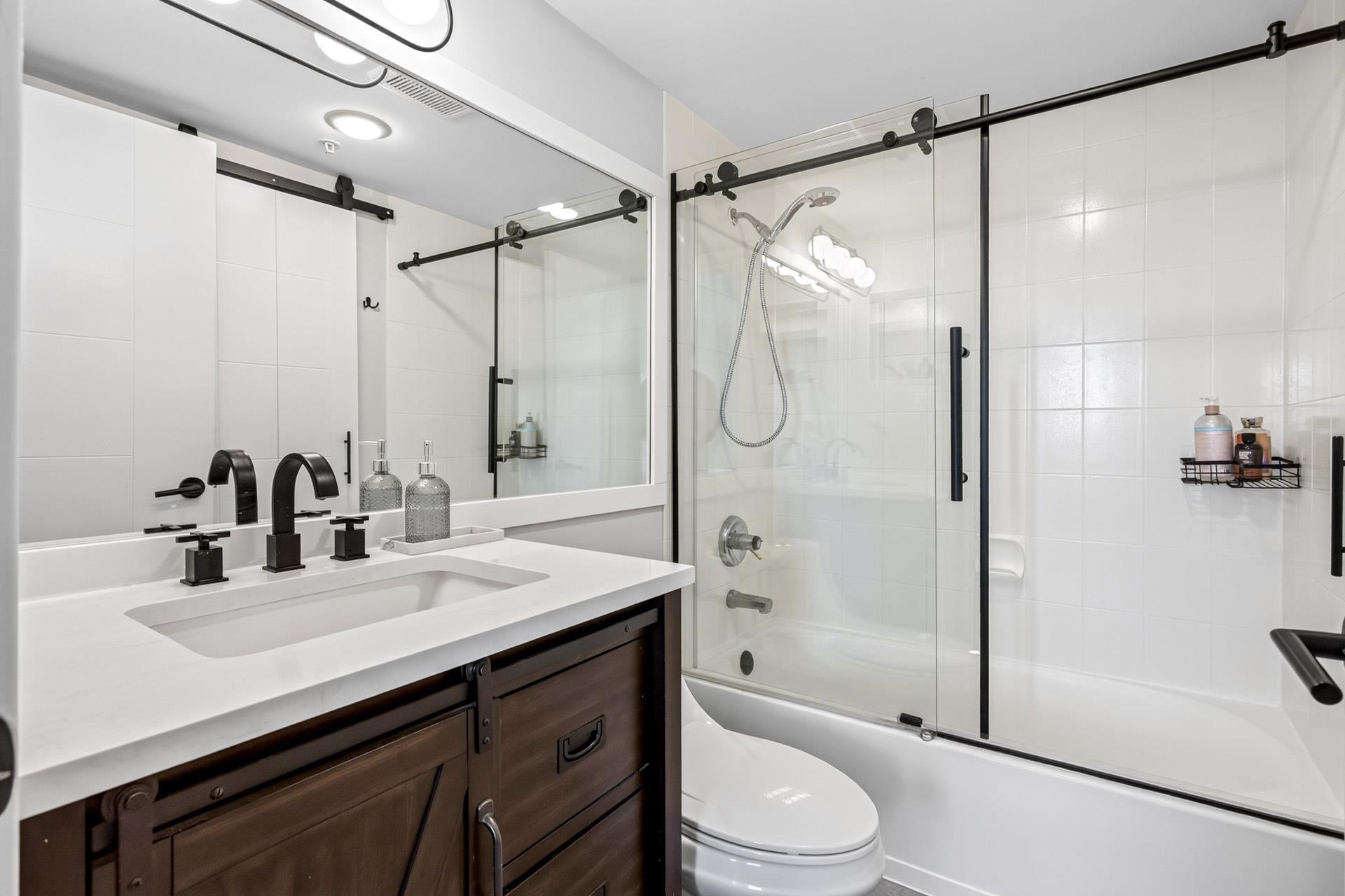 806 3455 Ascot Place - MLS&reg; # R3152736