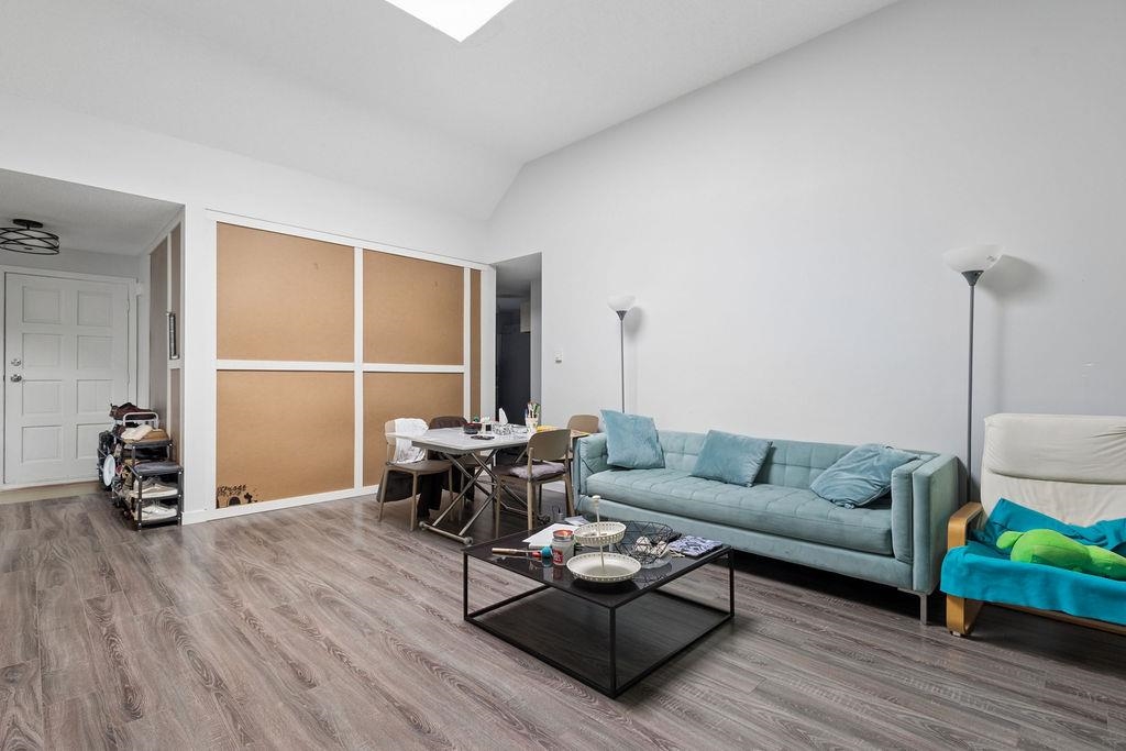 311 444 49th Avenue - MLS&reg; # R3152882