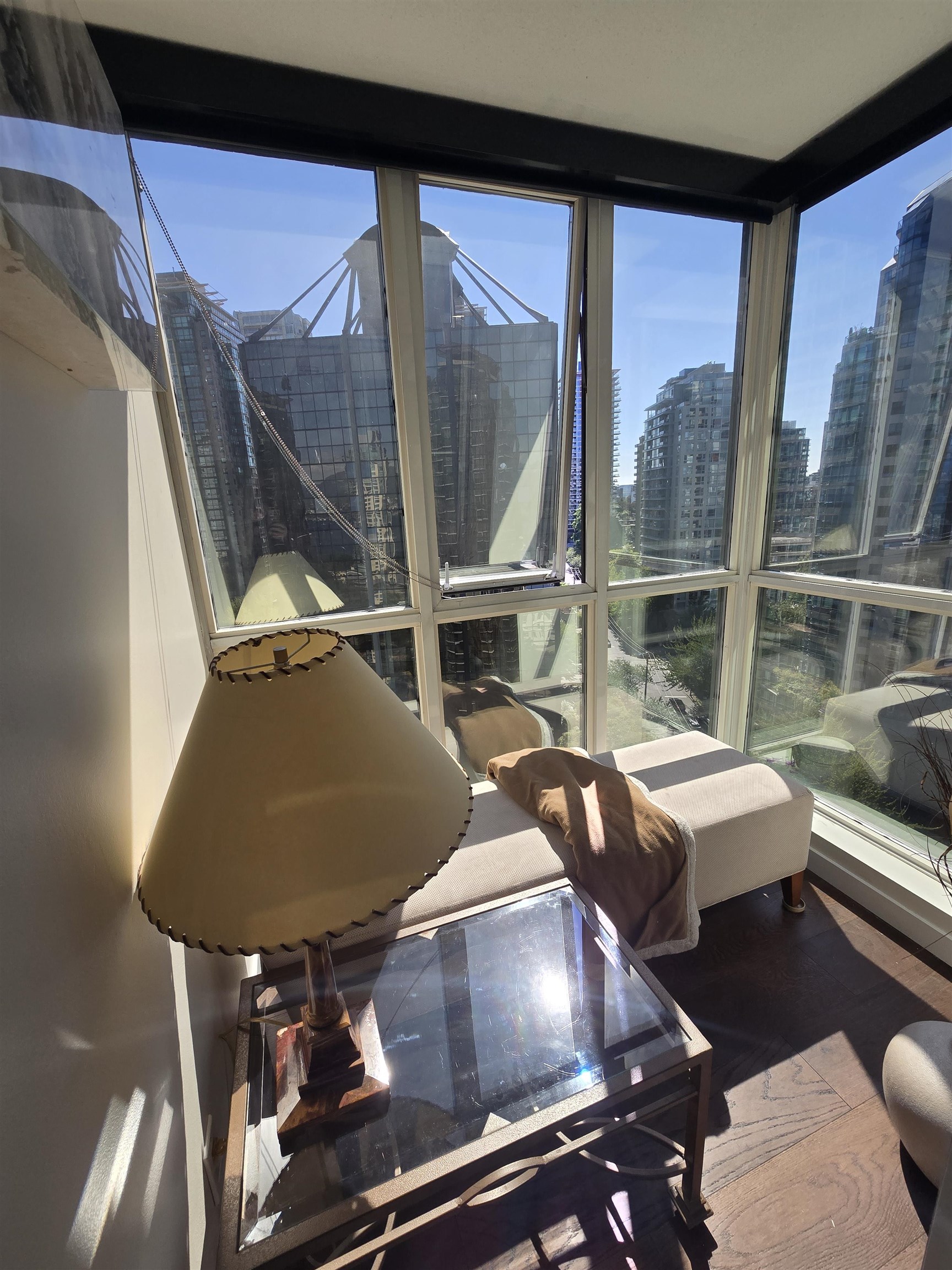 1705 588 Broughton Street - MLS&reg; # R3153590