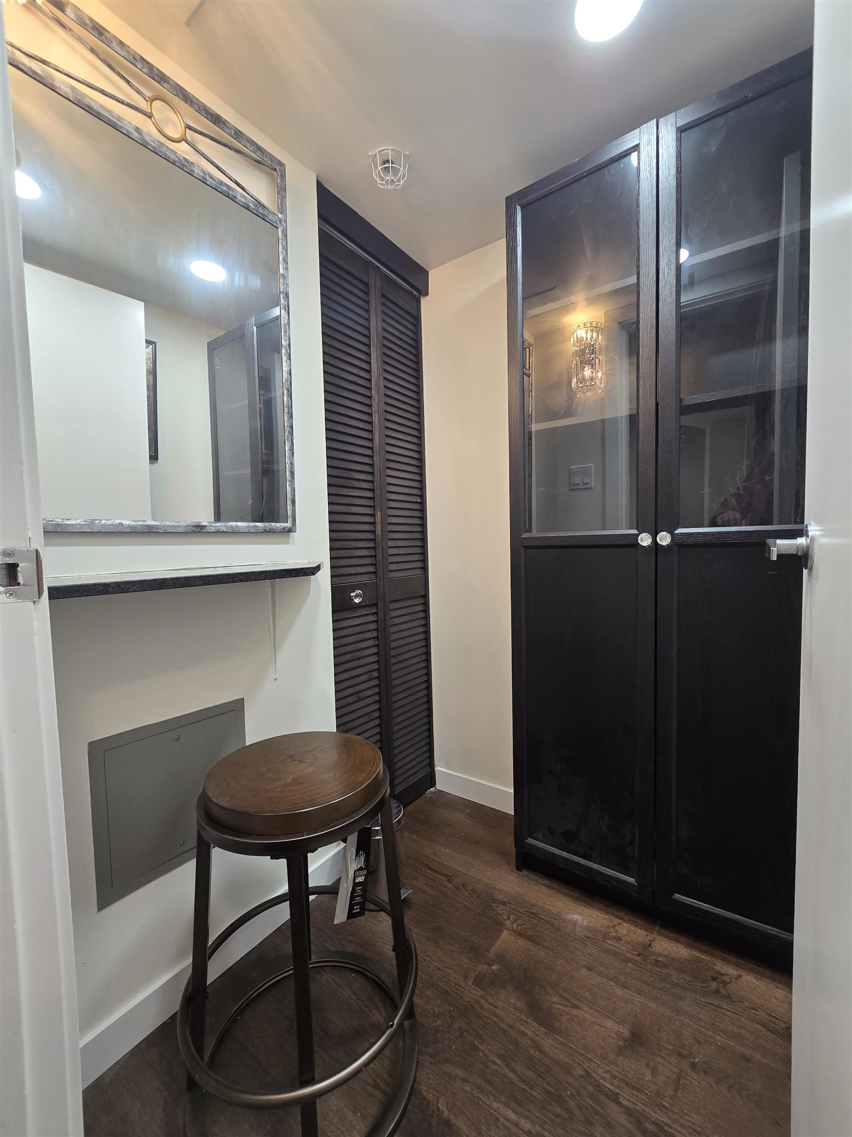 1705 588 Broughton Street - MLS&reg; # R3153590