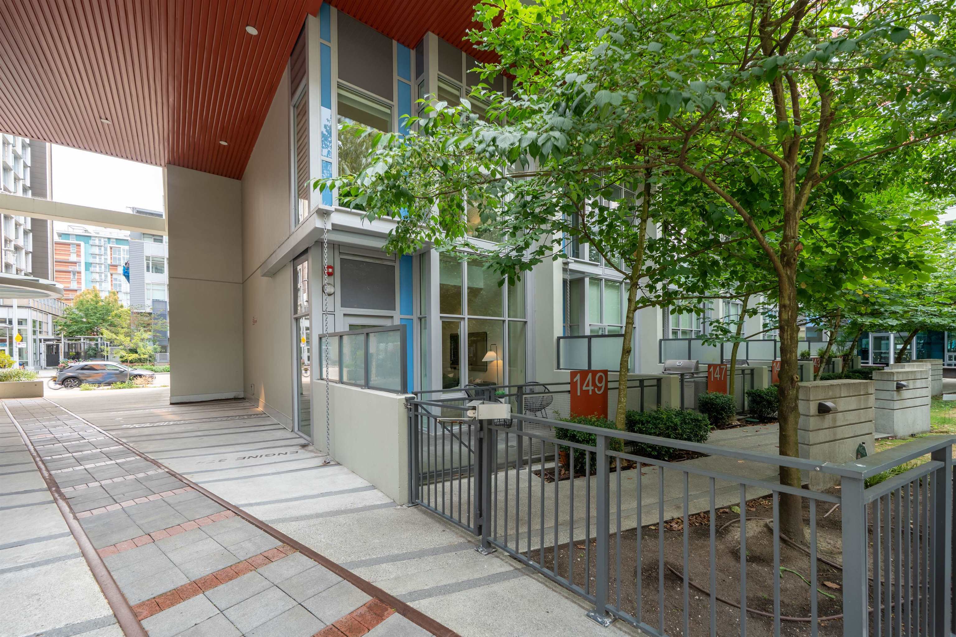  149 1st Avenue - MLS&reg; # R3153628