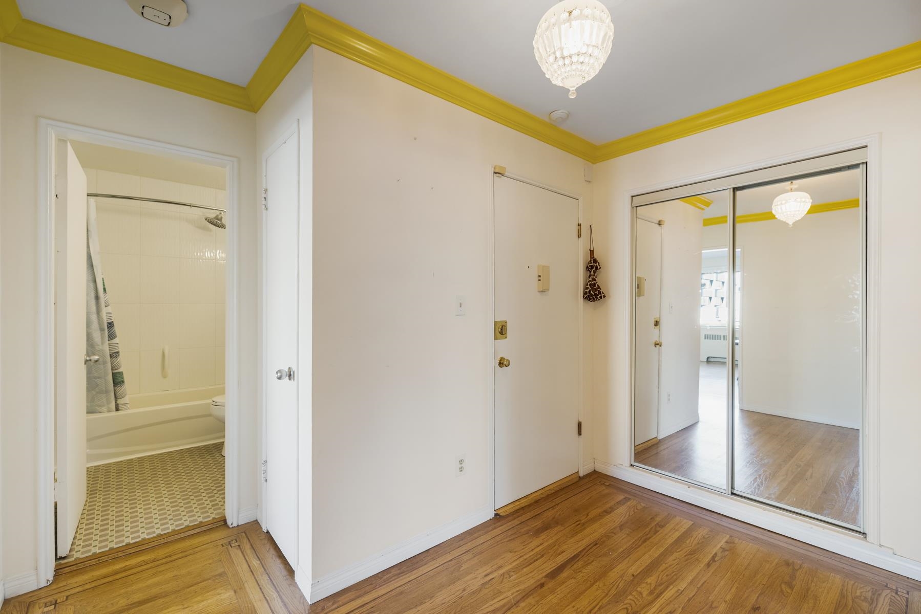 205 1695 10th Avenue - MLS&reg; # R3153736