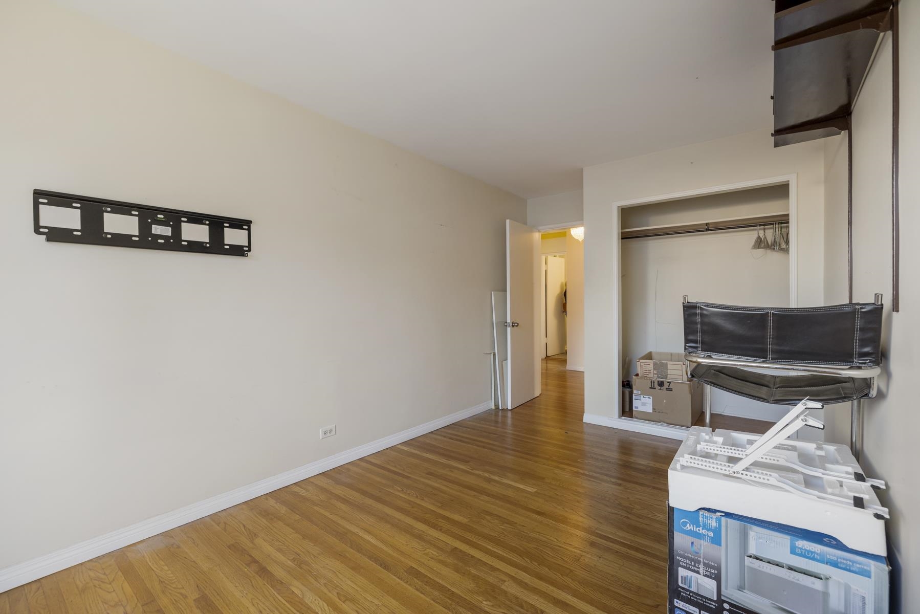 205 1695 10th Avenue - MLS&reg; # R3153736
