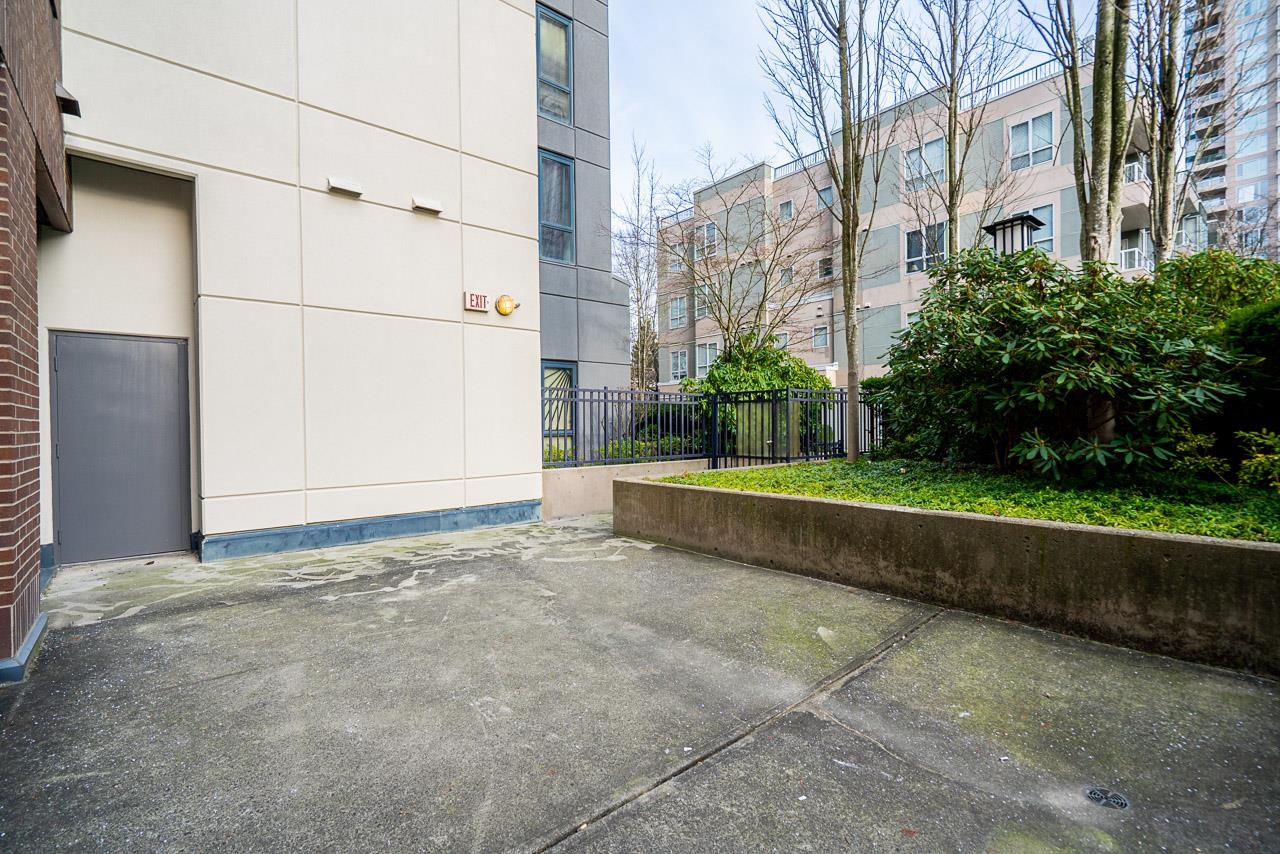 906 3438 Vanness Avenue - MLS&reg; # R3153915