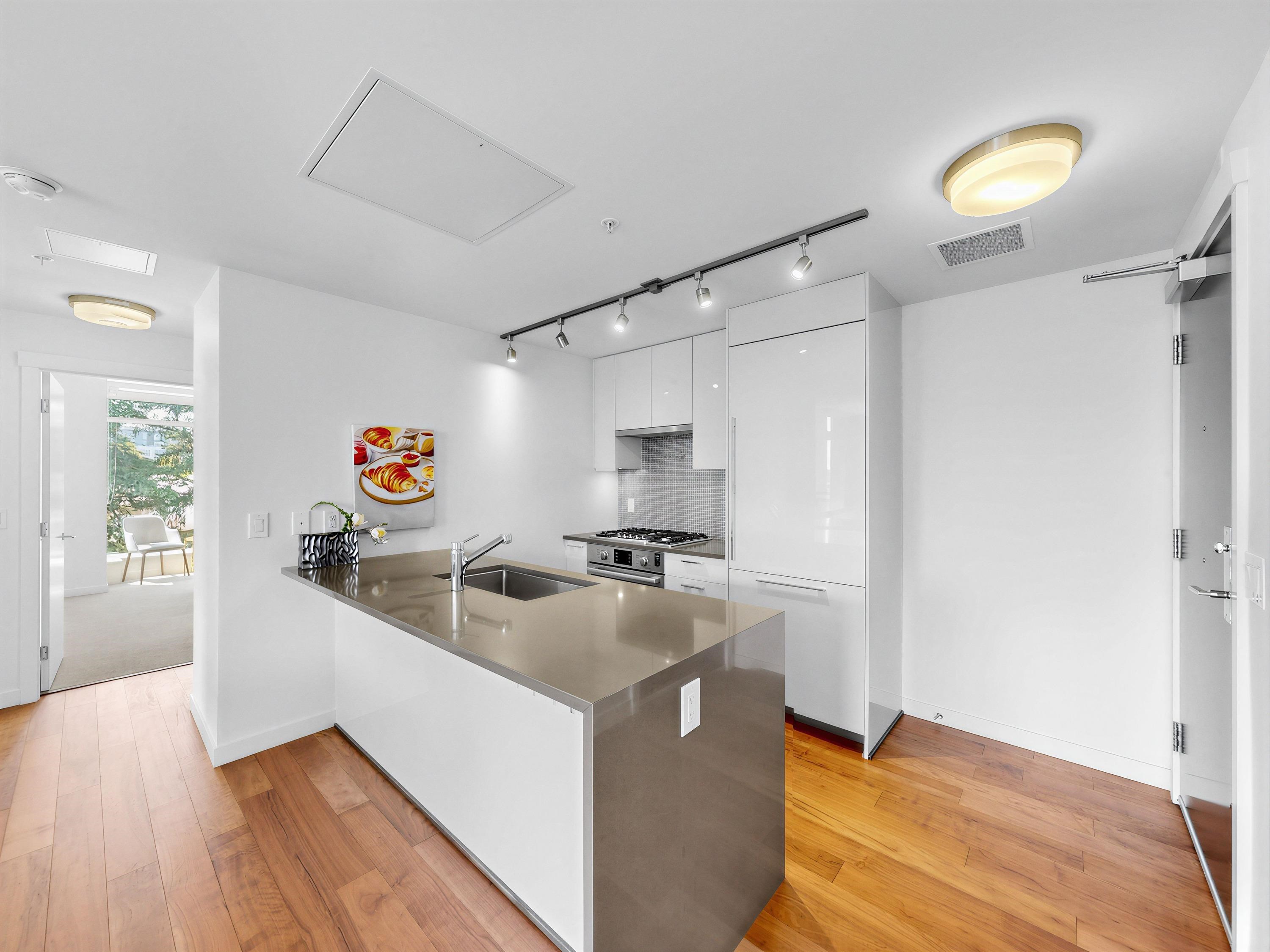 402 4189 Cambie Street - MLS&reg; # R3154332