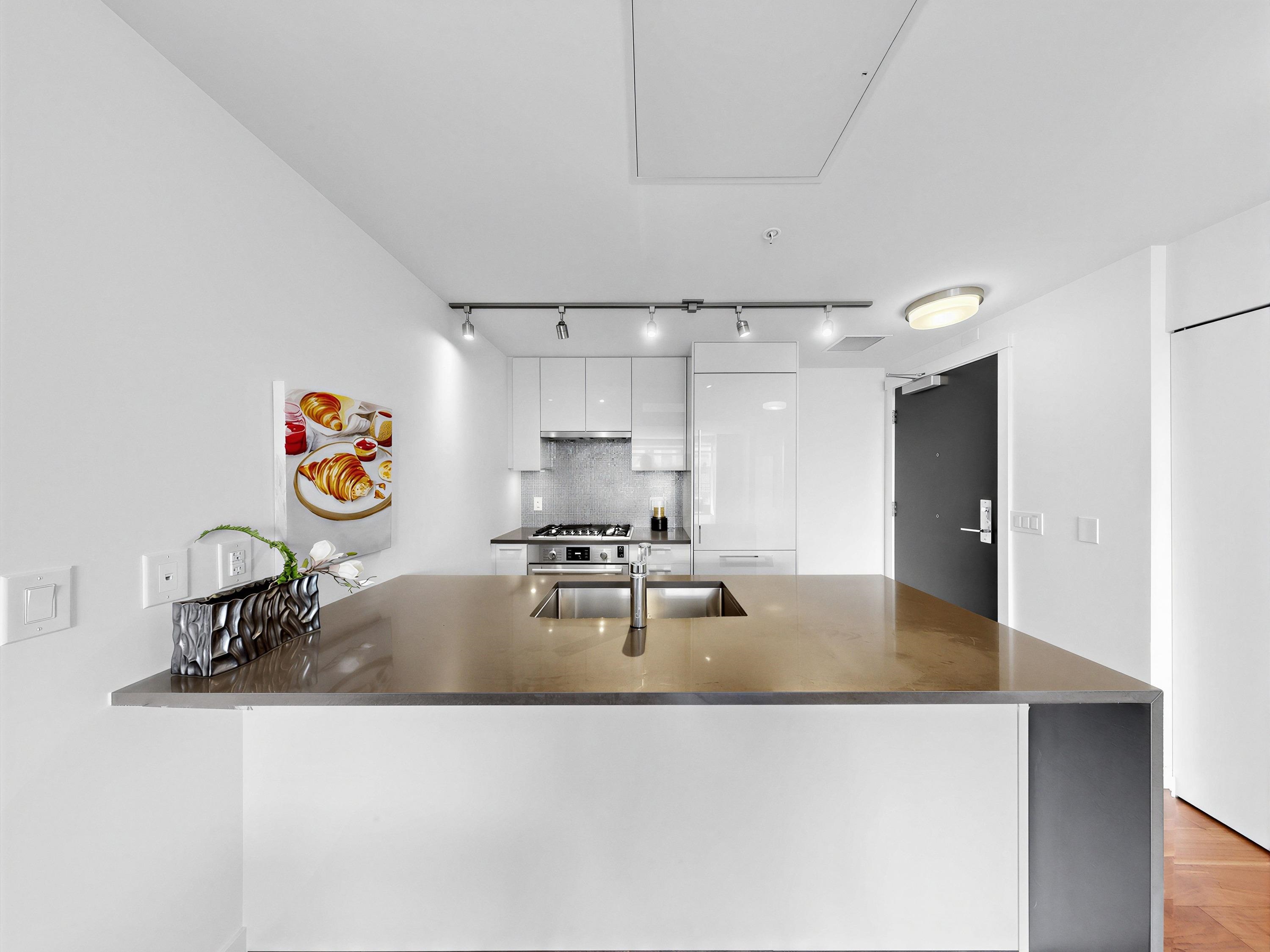 402 4189 Cambie Street - MLS&reg; # R3154332