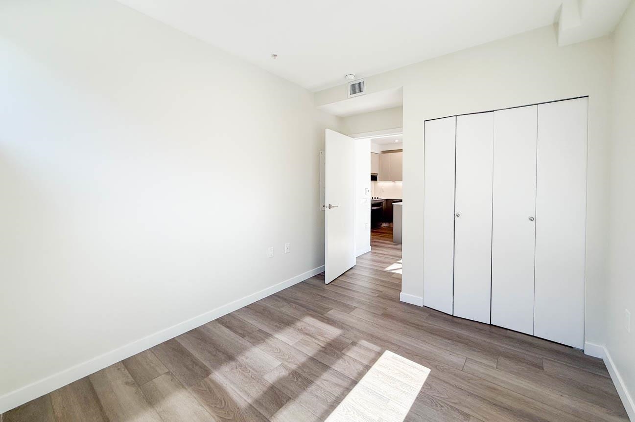 400 3588 Hull  - MLS&reg; # R3154419