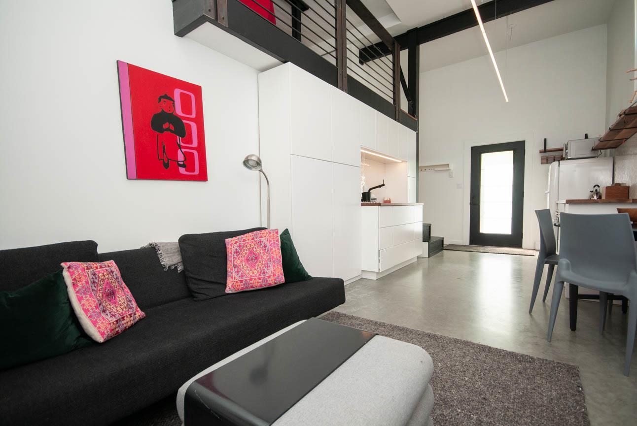   Coach House - 563 Union Street  - MLS&reg; # R3154440