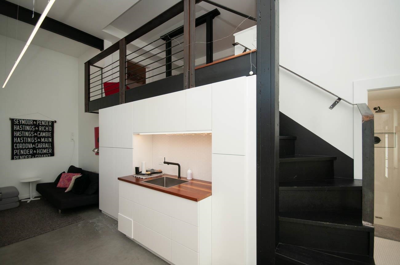   Coach House - 563 Union Street  - MLS&reg; # R3154440