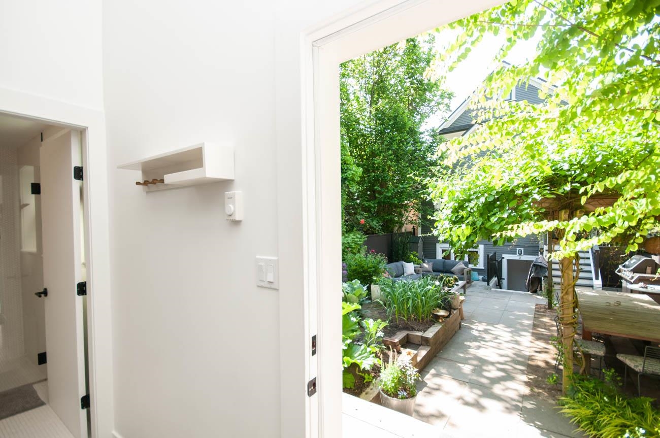   Coach House - 563 Union Street  - MLS&reg; # R3154440