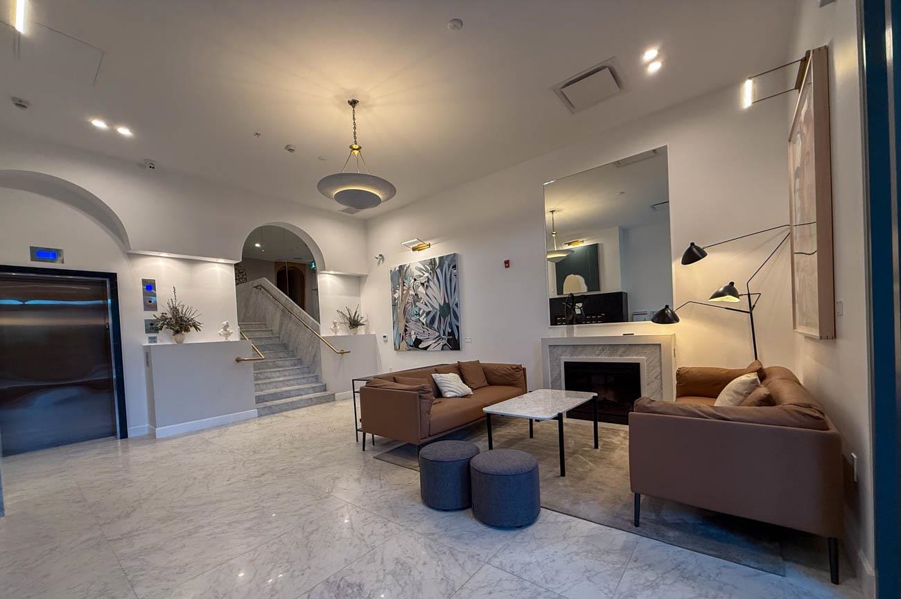 407 3668 10th  - MLS&reg; # R3154456