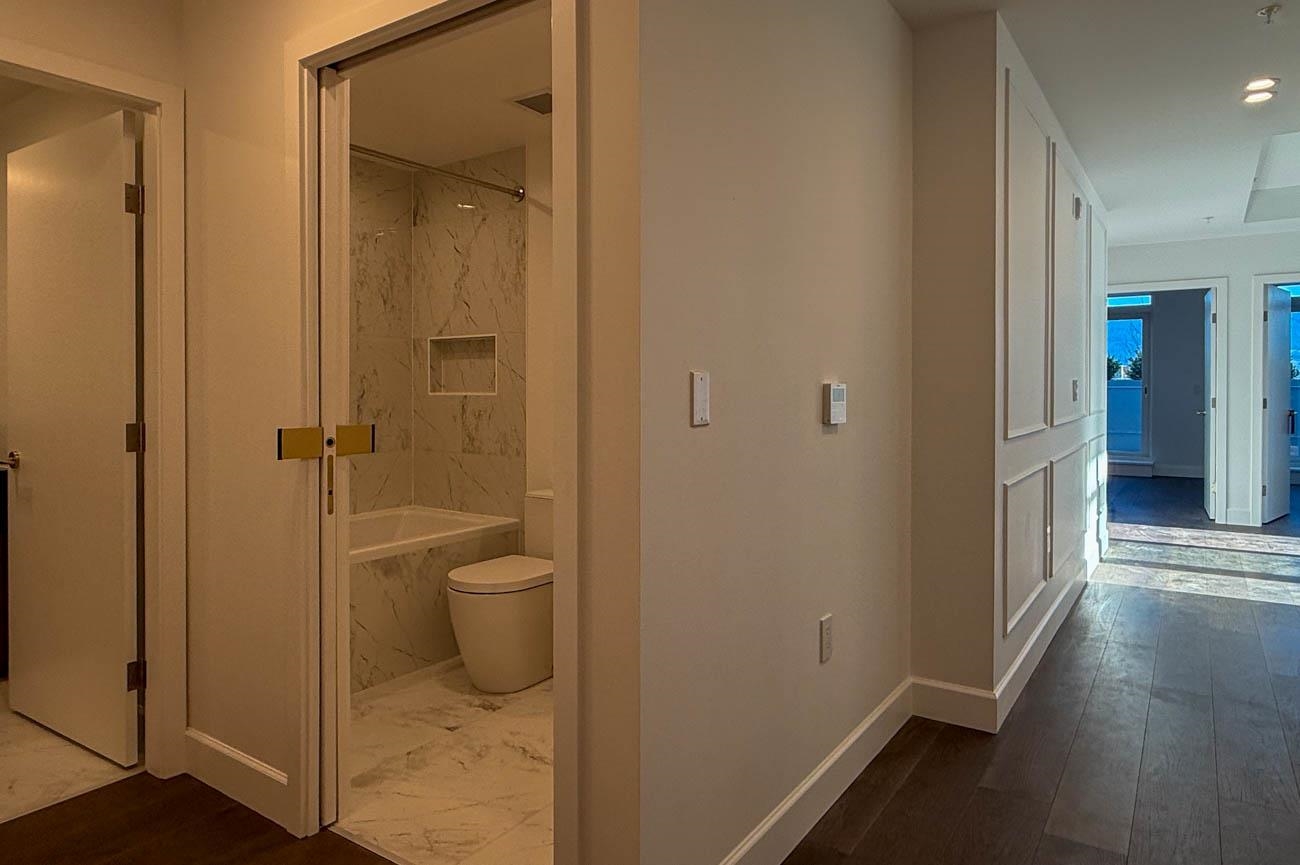 407 3668 10th  - MLS&reg; # R3154456