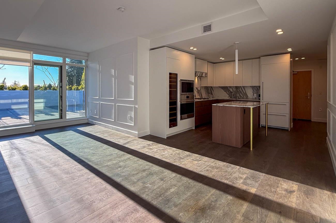 407 3668 10th  - MLS&reg; # R3154456