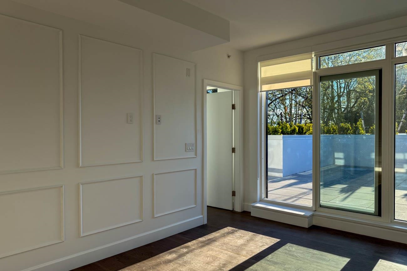 407 3668 10th  - MLS&reg; # R3154456