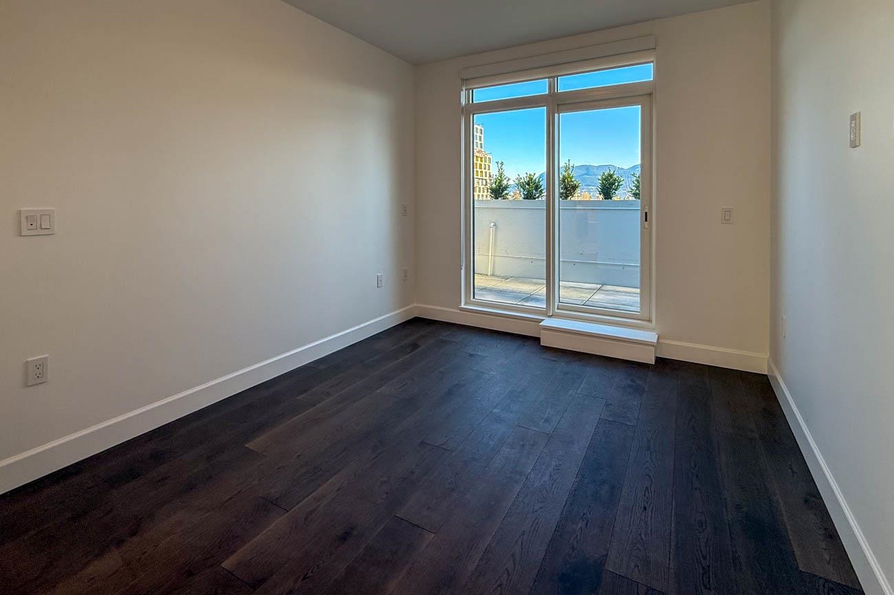 407 3668 10th  - MLS&reg; # R3154456