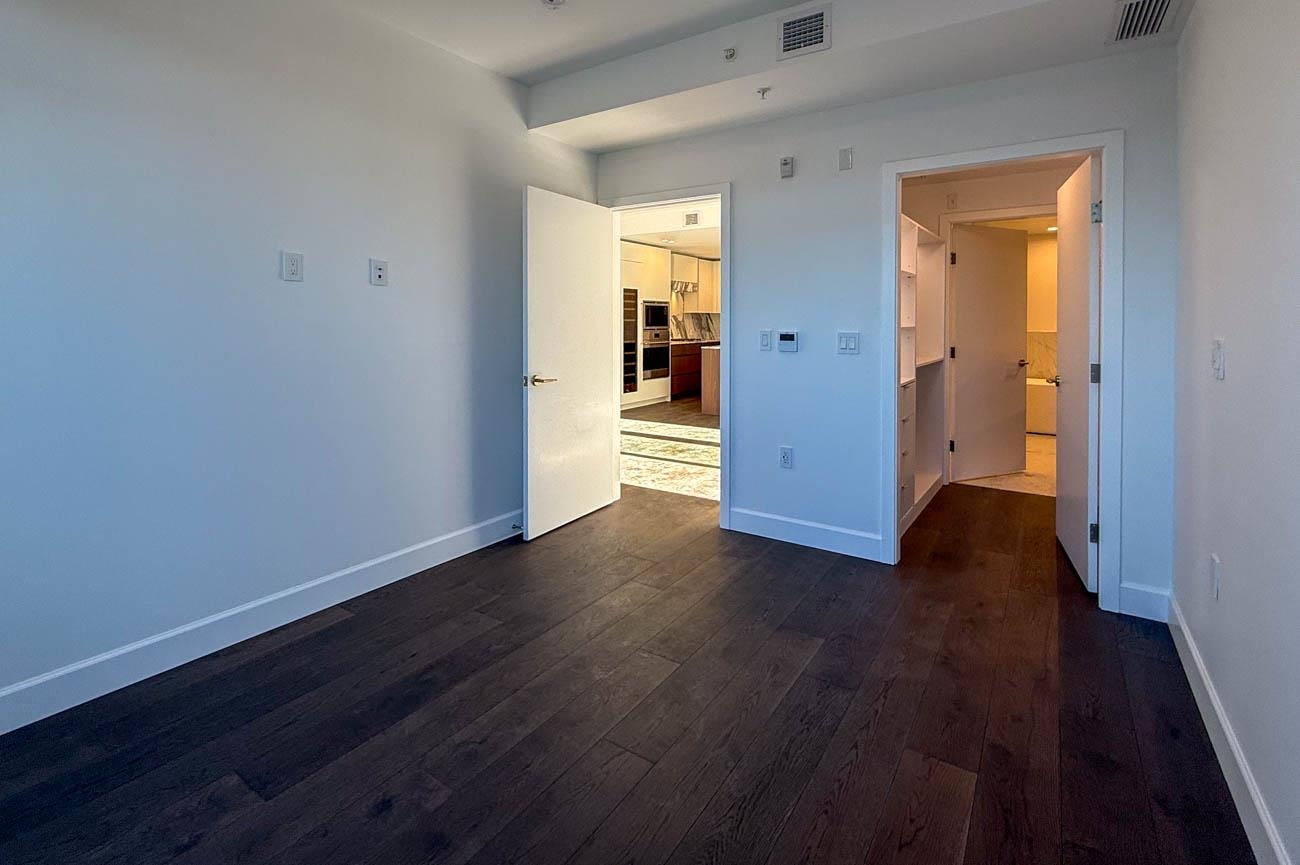 407 3668 10th  - MLS&reg; # R3154456