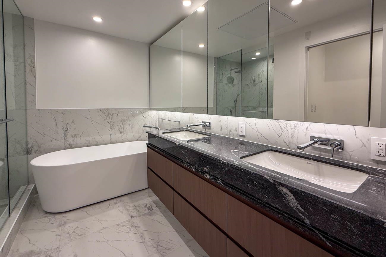 407 3668 10th  - MLS&reg; # R3154456