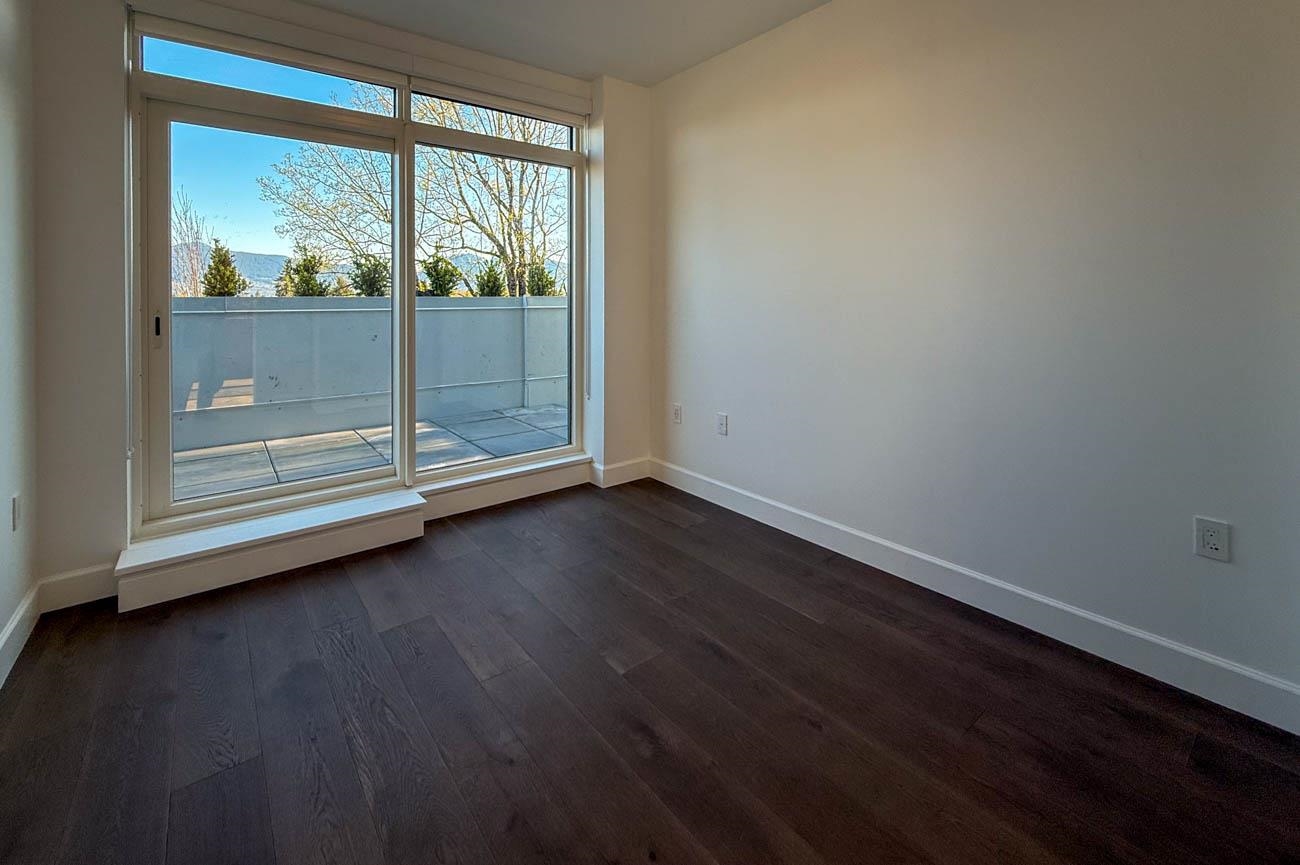 407 3668 10th  - MLS&reg; # R3154456