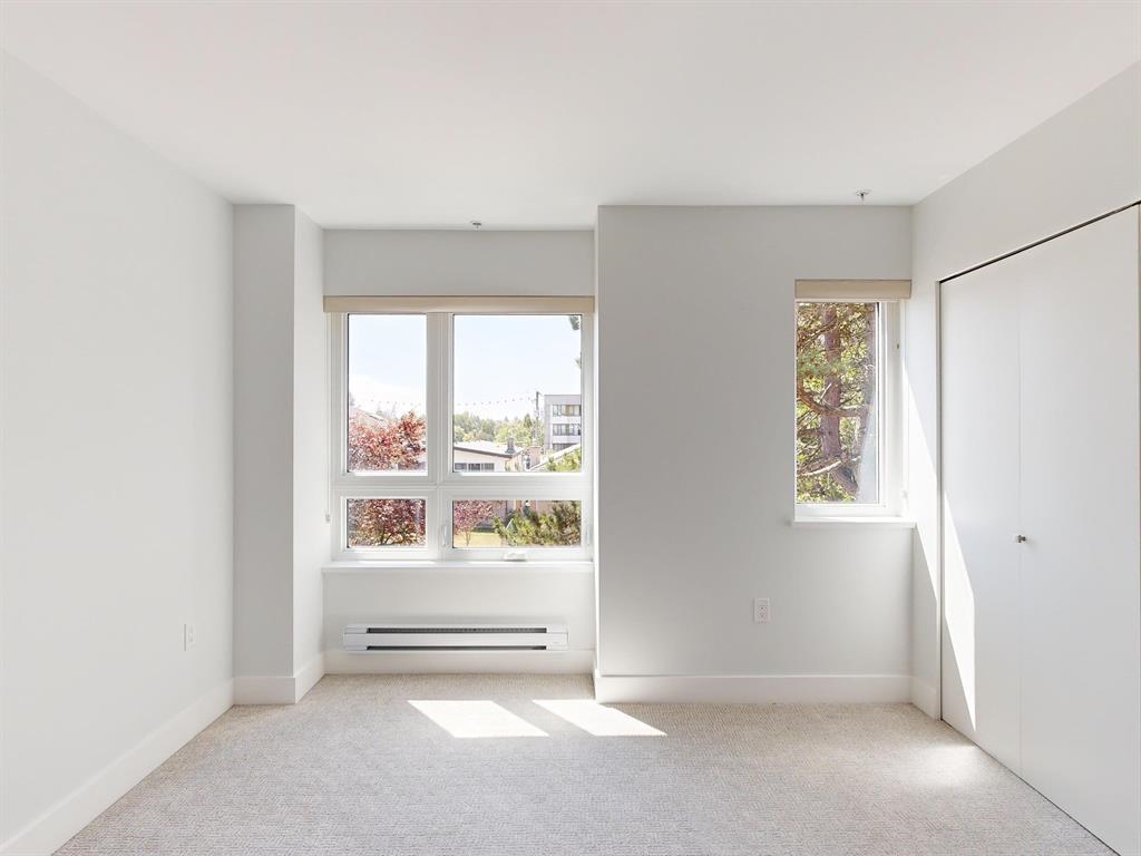  2731 Duke St  - MLS&reg; # R3154915