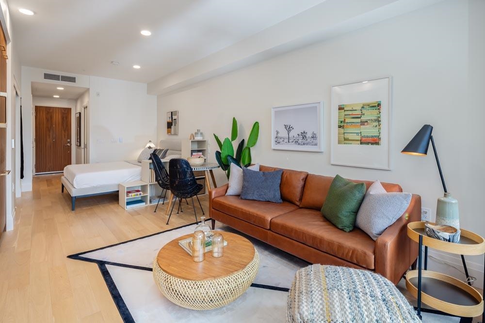 410 2550 Garden Drive - MLS&reg; # R3155664