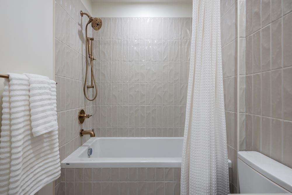 410 2550 Garden Drive - MLS&reg; # R3155664