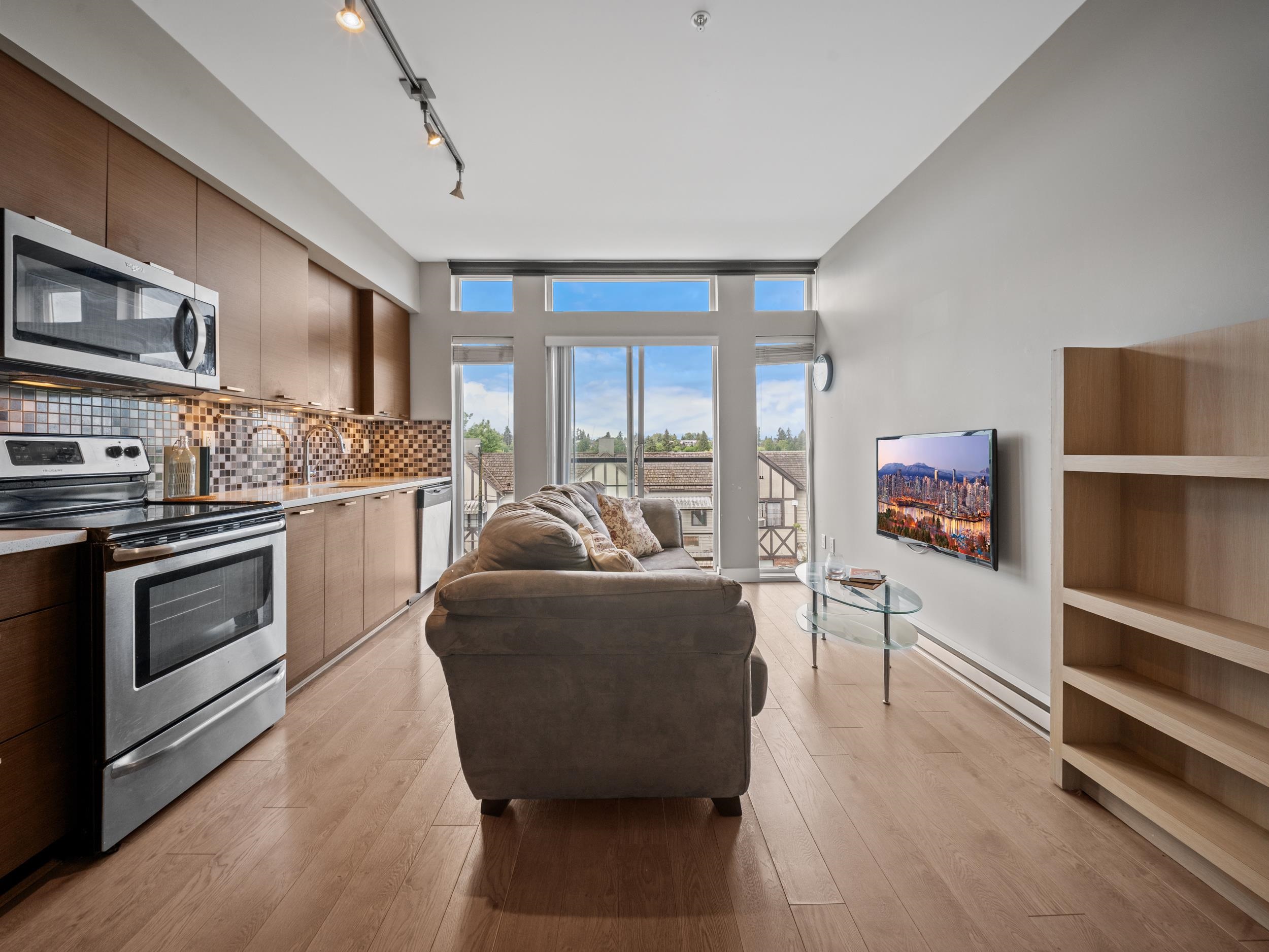 301 4372 Fraser Street - MLS&reg; # R3155954