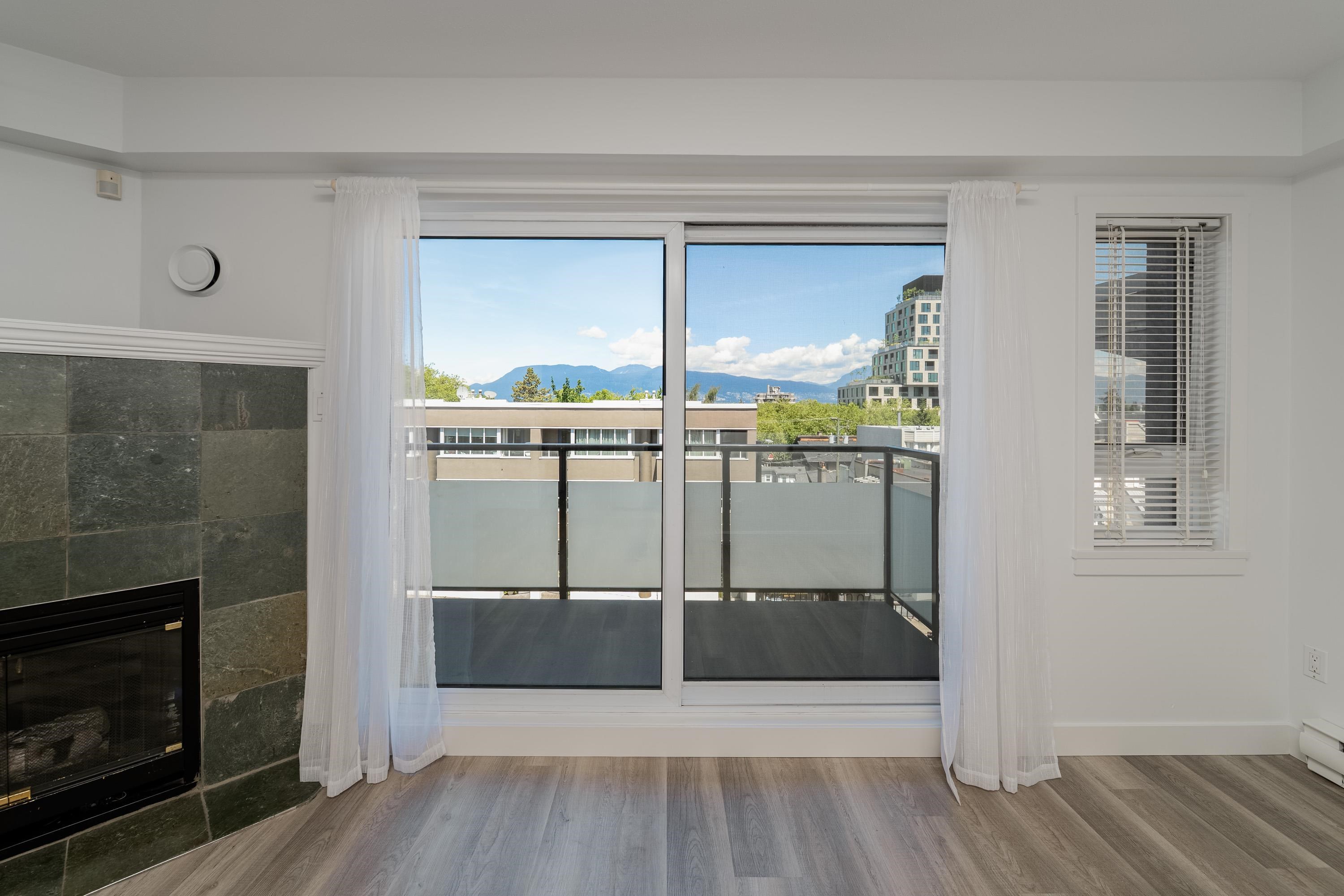 302 3788 10th Avenue - MLS&reg; # R3156426