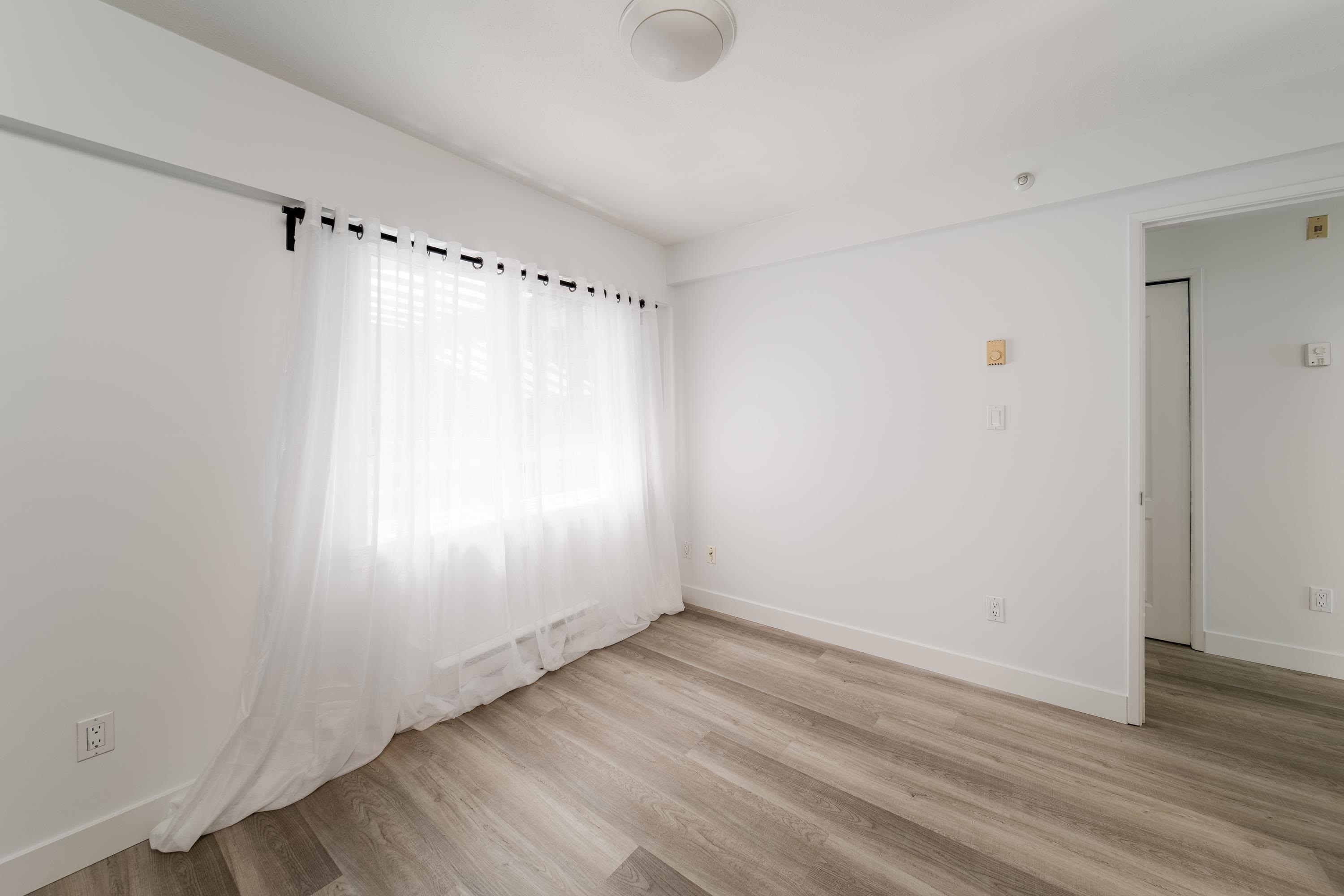 302 3788 10th Avenue - MLS&reg; # R3156426