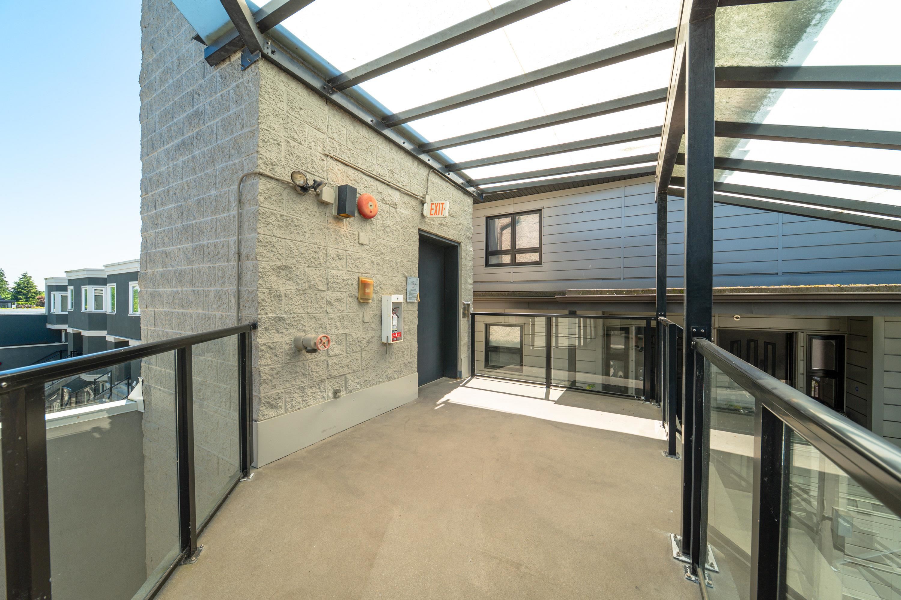 302 3788 10th Avenue - MLS&reg; # R3156426