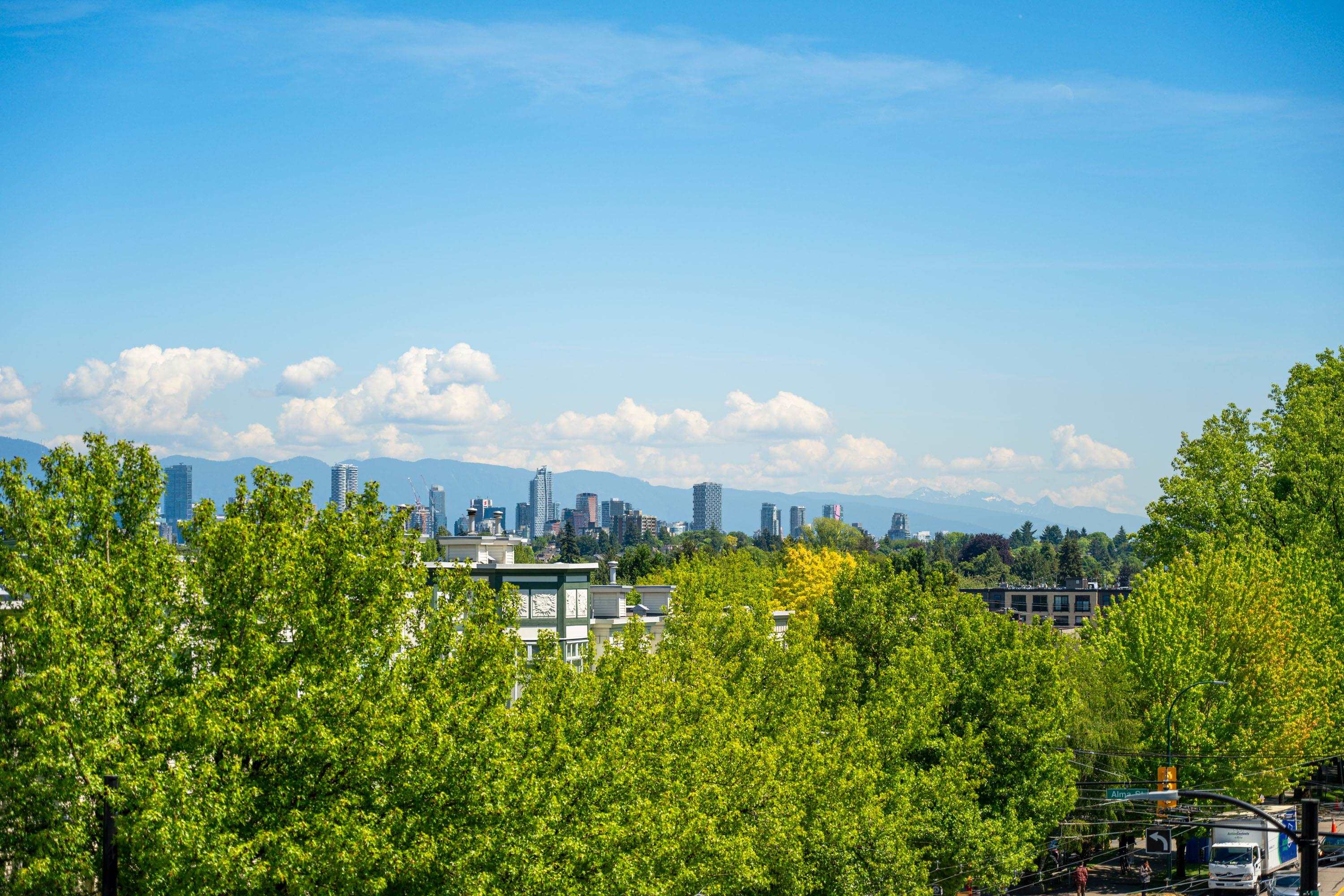 302 3788 10th Avenue - MLS&reg; # R3156426