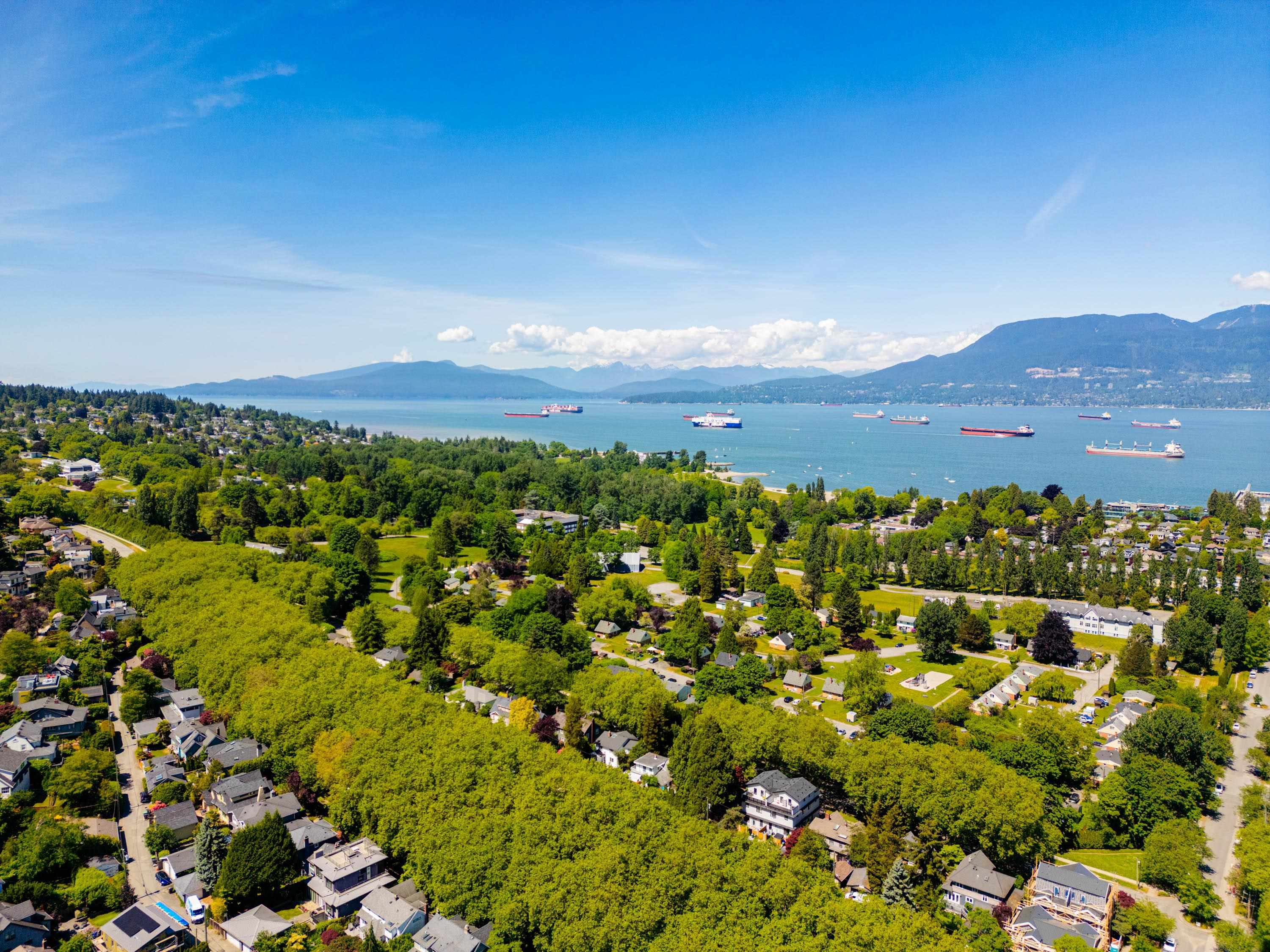 302 3788 10th Avenue - MLS&reg; # R3156426