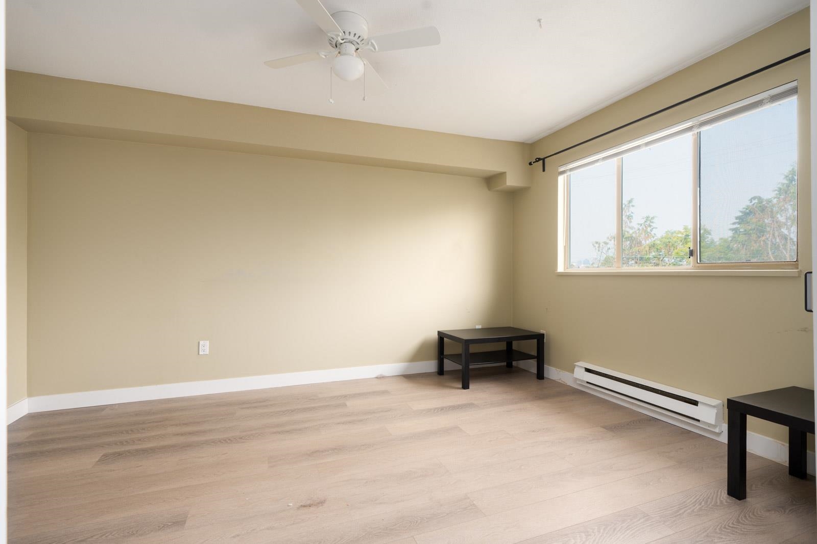  1099 Broadway  - MLS&reg; # R3156623