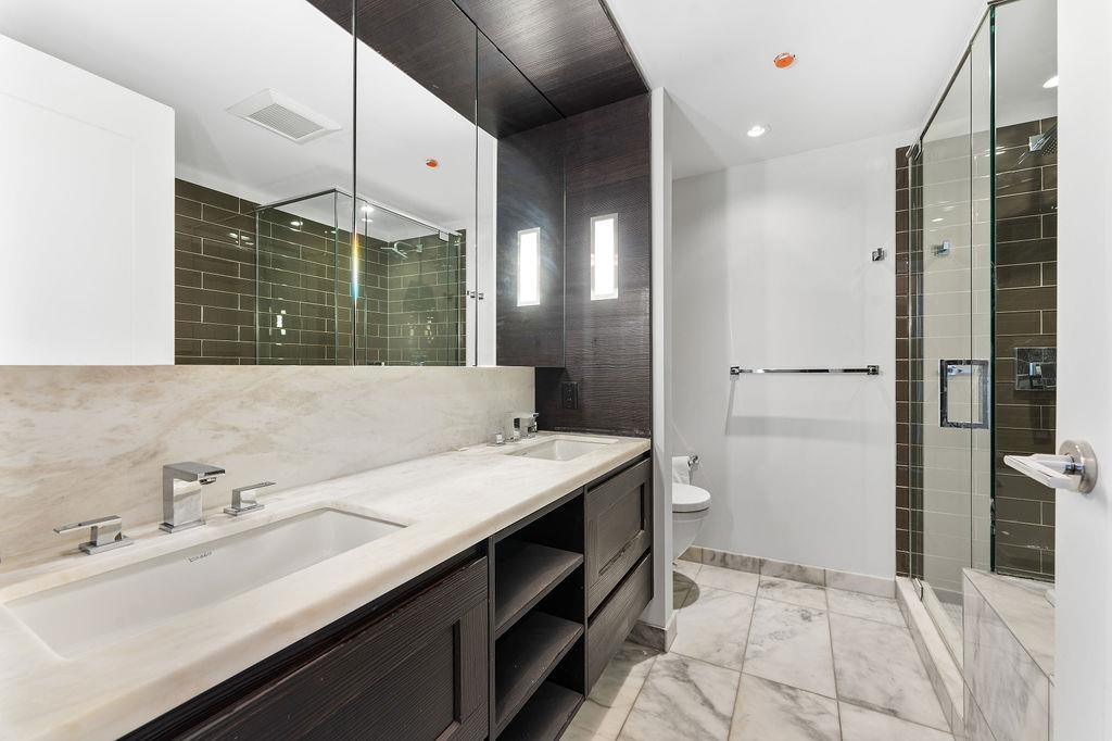 309 3355 Binning Road - MLS&reg; # R3156632