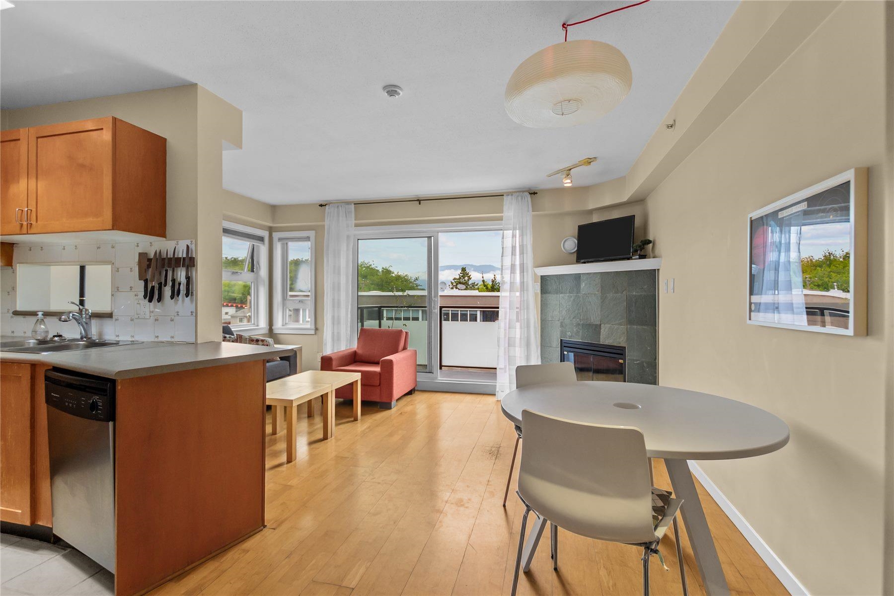 301 3788 10th Avenue - MLS&reg; # R3157165