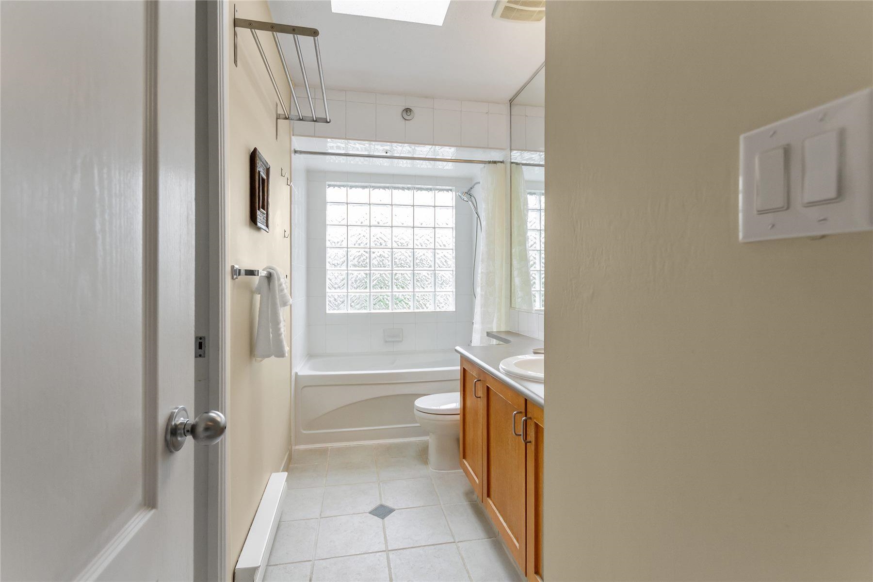 301 3788 10th Avenue - MLS&reg; # R3157165