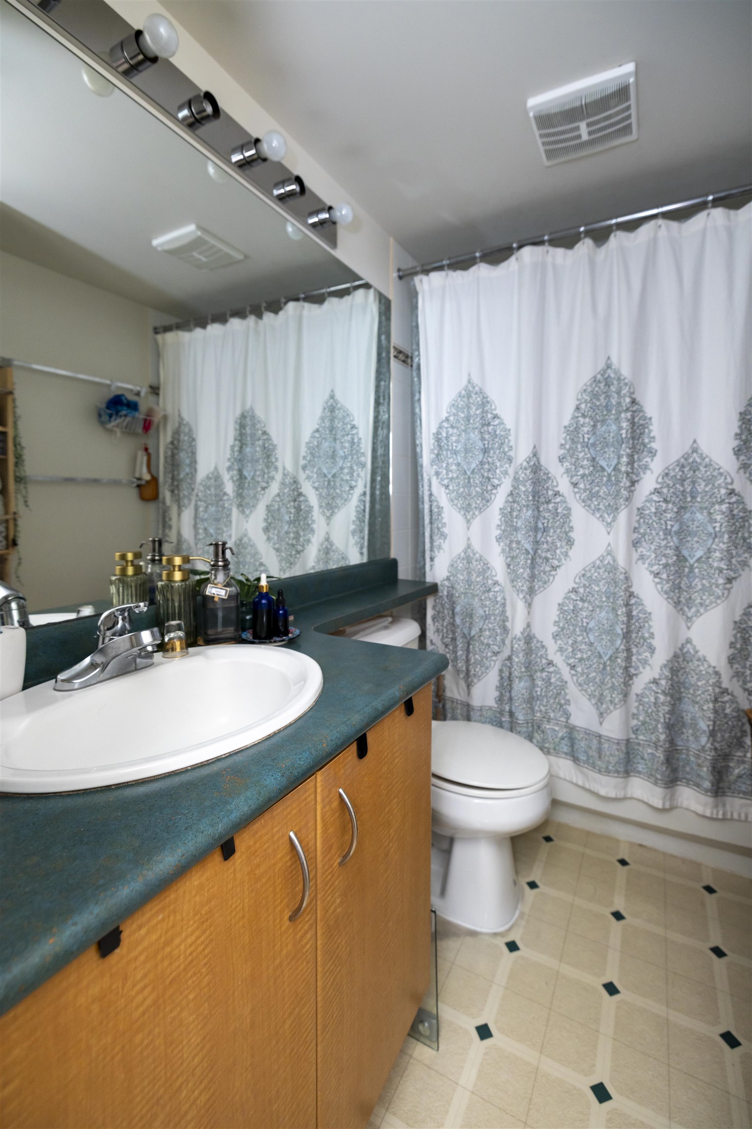 1908 5288 Melbourne Street - MLS&reg; # R3157503