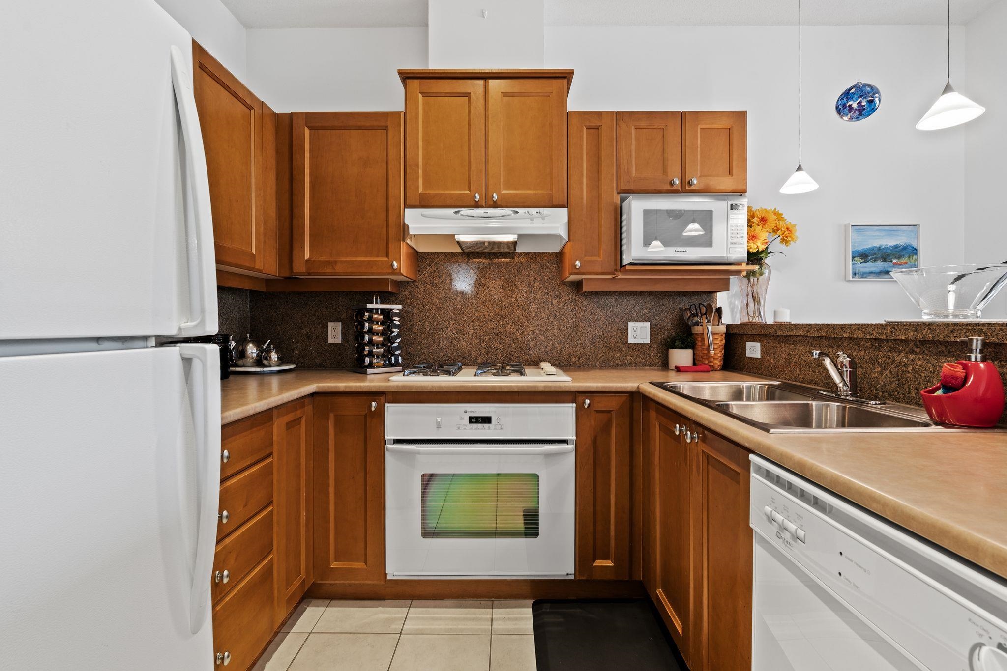 330 5790 East Boulevard  - MLS&reg; # R3158515
