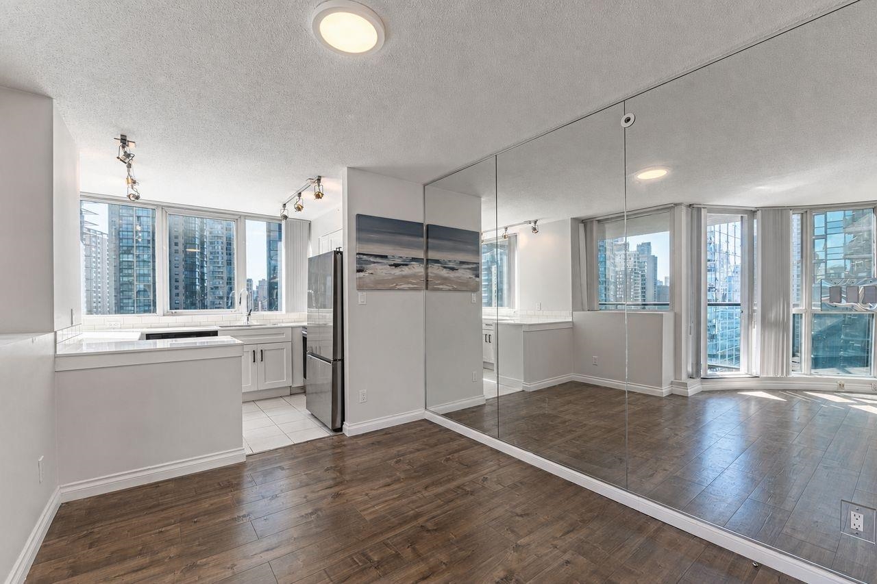 1806 588 Broughton Street - MLS&reg; # R3158767